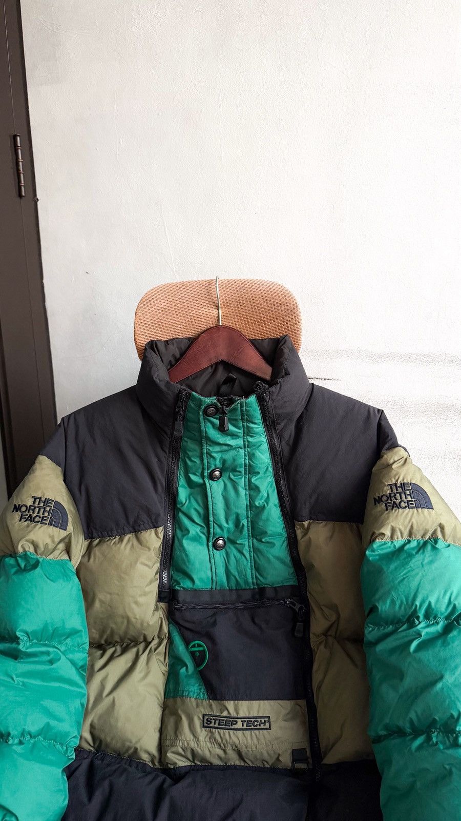The North Face The North Face Steep Tech Puffer Down Jacket Size US L / EU 52-54 / 3 - 4 Thumbnail