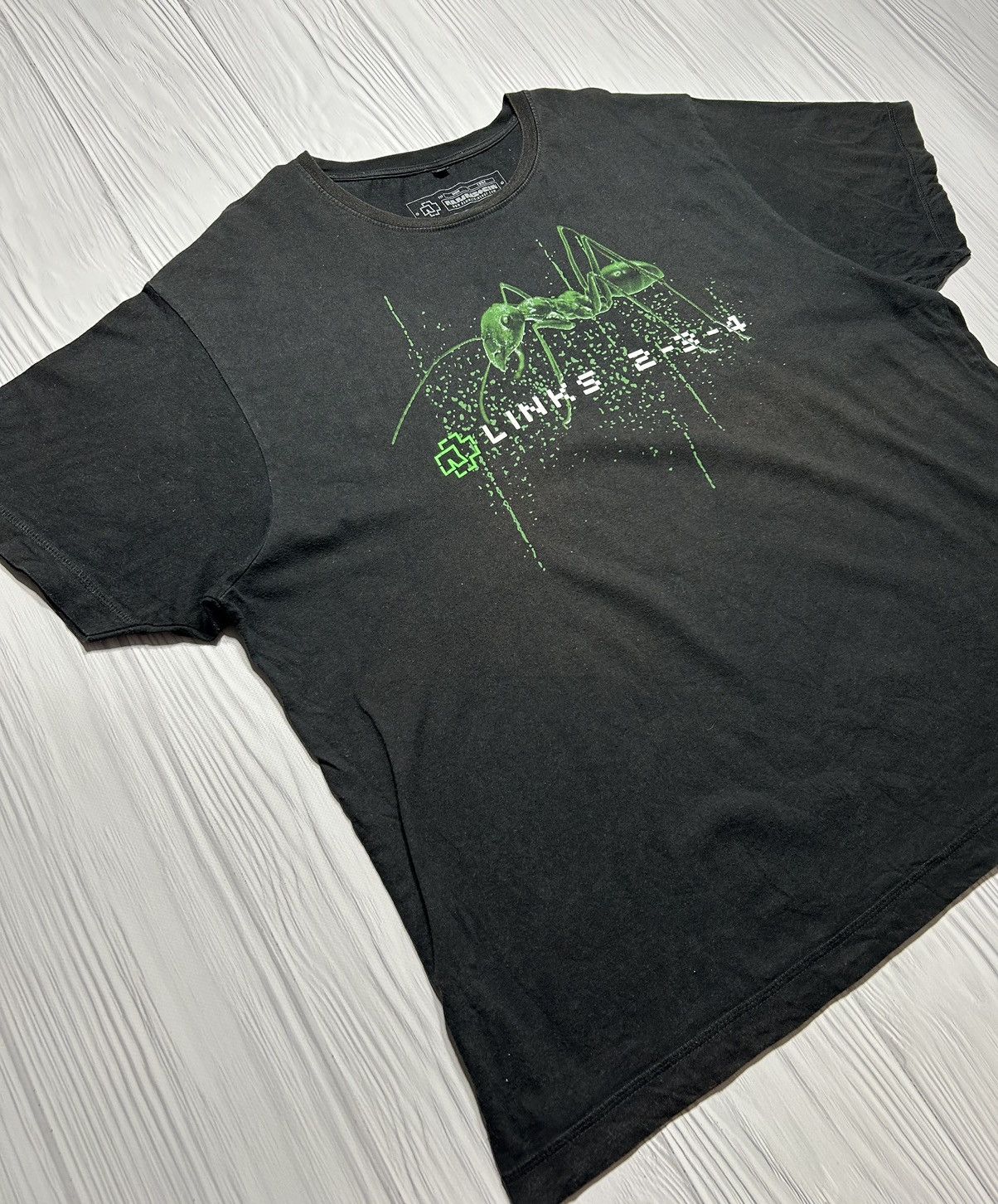 Band Tees Vintage Rammstein Links 2-3-4 T-Shirt Size 4XL Size US XXL / EU 58 / 5 - 4 Thumbnail