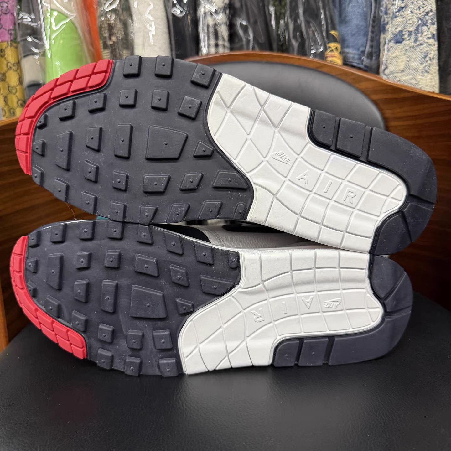 Nike Nike Air Max 1 Sneakers K15 Size US 10 / EU 43 - 8 Thumbnail