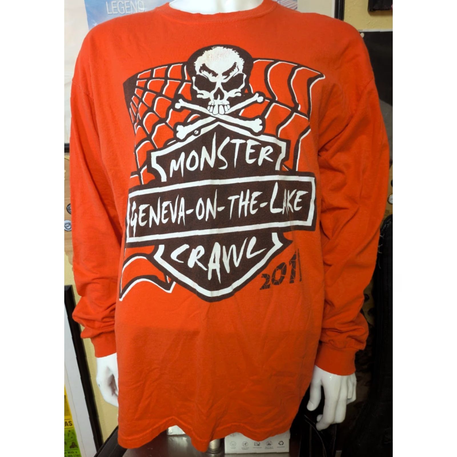 Gildan Geneva On The Lake OH Monster Crawl 2011 T Shirt XL Halloween Nice Long Sleeve Gildan Men Orange Cotton Blend Graphic Tee Be er Beer Halloween 90s? Size US XL / EU 56 / 4 - 2 Thumbnail