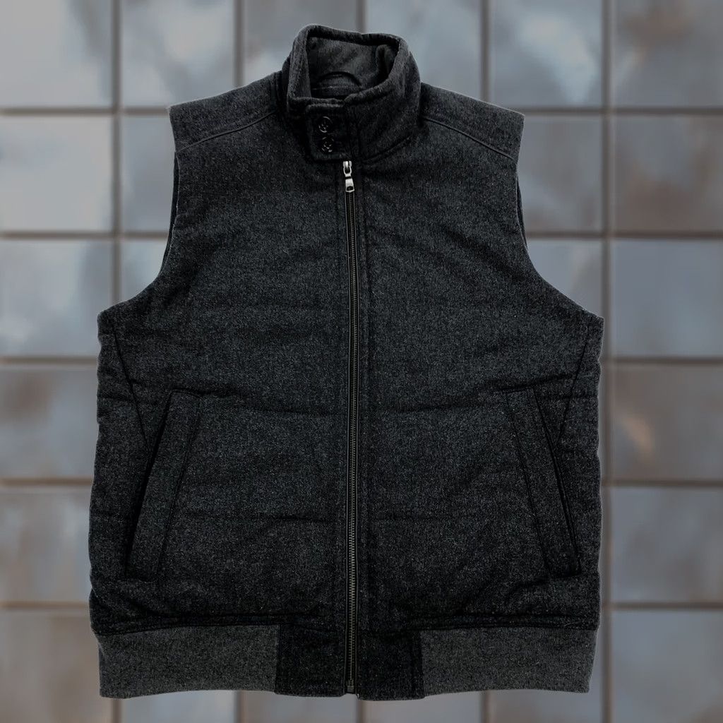 Banana Republic VINTAGE Banana Republic Men's Gray Wool Blend Quilted Puffer Vest Full Zip Size M Size US M / EU 48-50 / 2 - 1 Thumbnail