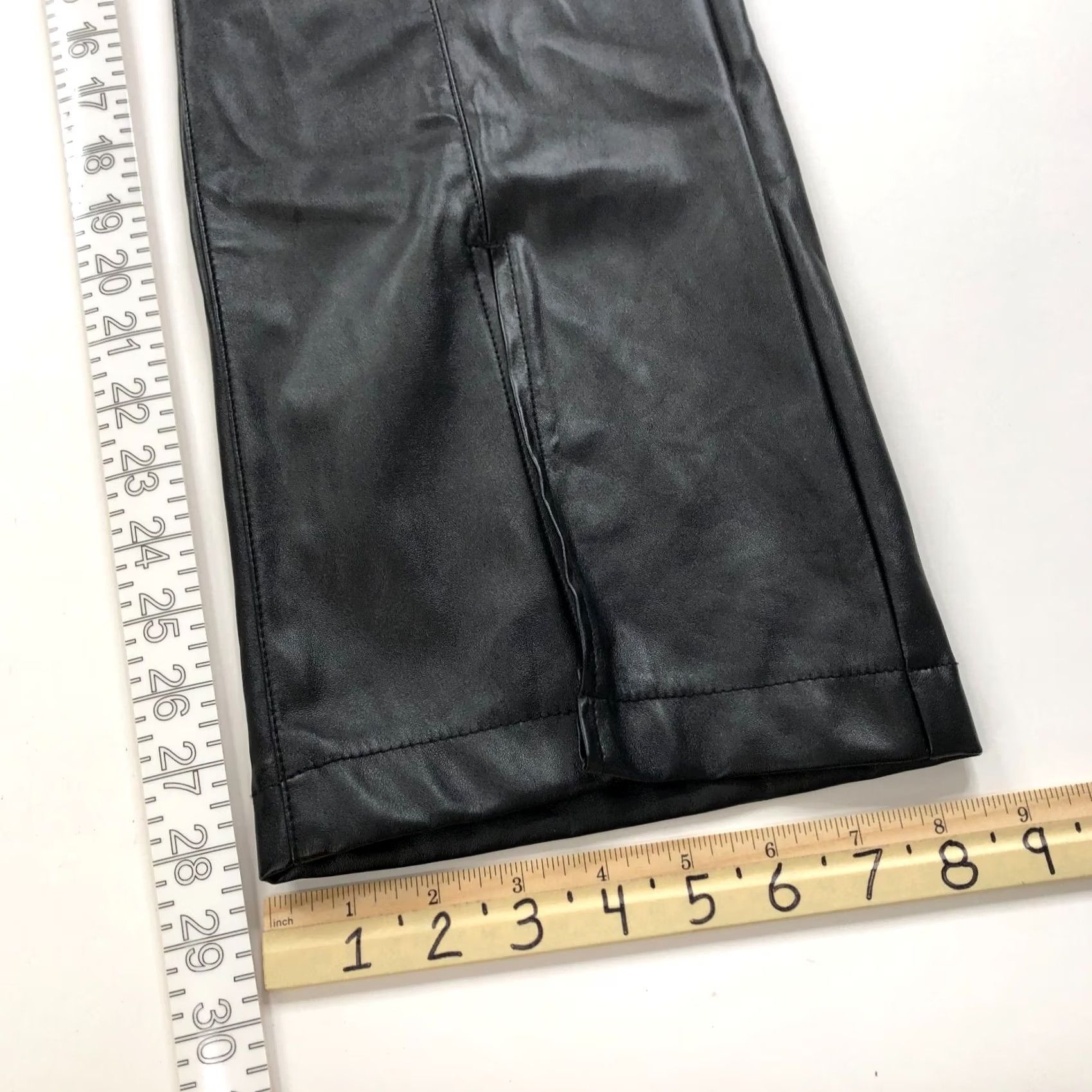 Vintage VINTAGE Kut From The Cloth 6 Pants 30W 28.5L High Rise Faux Leather Slit Black MINT Womens Size 28" / US 6 / IT 42 - 5 Thumbnail