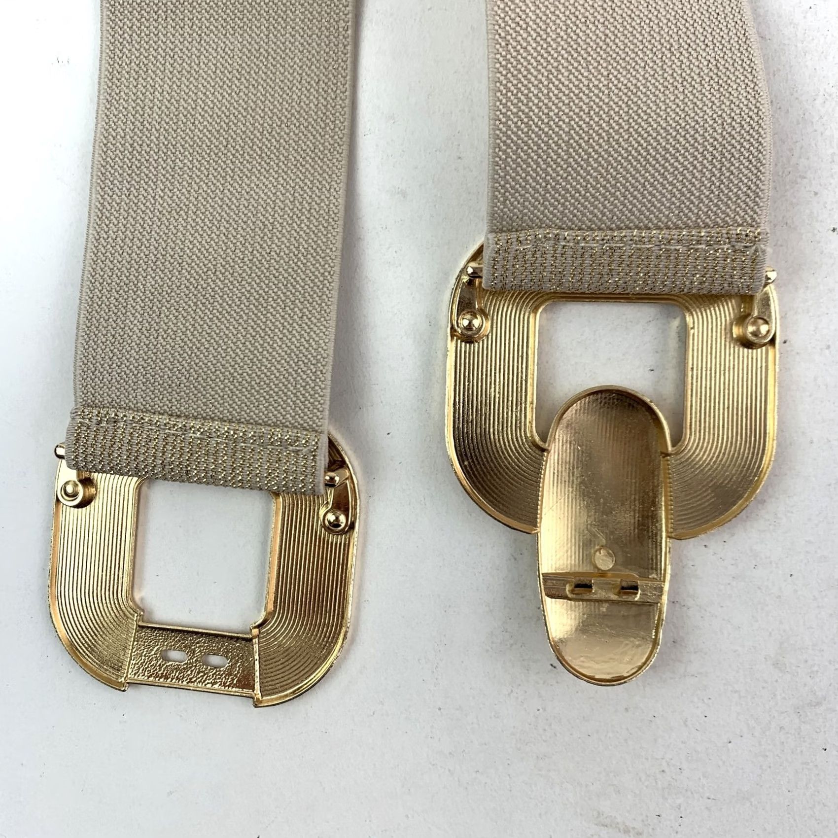 Vintage VINTAGE Buckle Elastic Stretch Belt Gold Tone Shimmer Metallic 42" Glam Disco Womens Size ONE SIZE - 6 Thumbnail