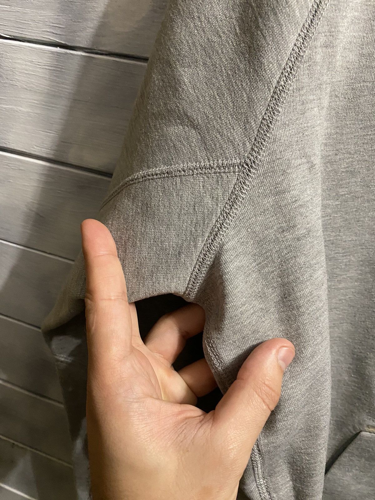 Nike Rare Sweatshirt Nike Tech Fleece. Swoosh Y2K drill style Size US S / EU 44-46 / 1 - 3 Thumbnail