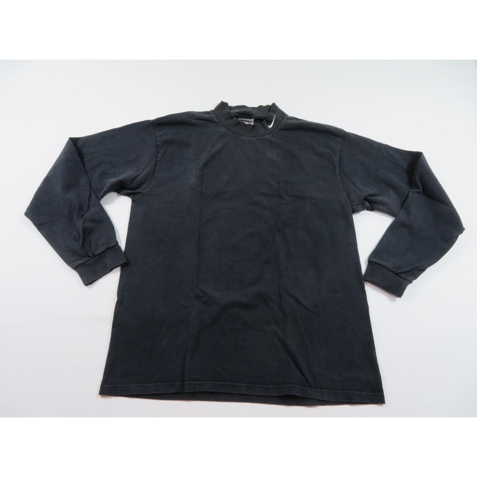 Nike NIKE Long Sleeve Small Swoosh T-Shirt Black Sz L Y2K Size US L / EU 52-54 / 3 - 1 Thumbnail