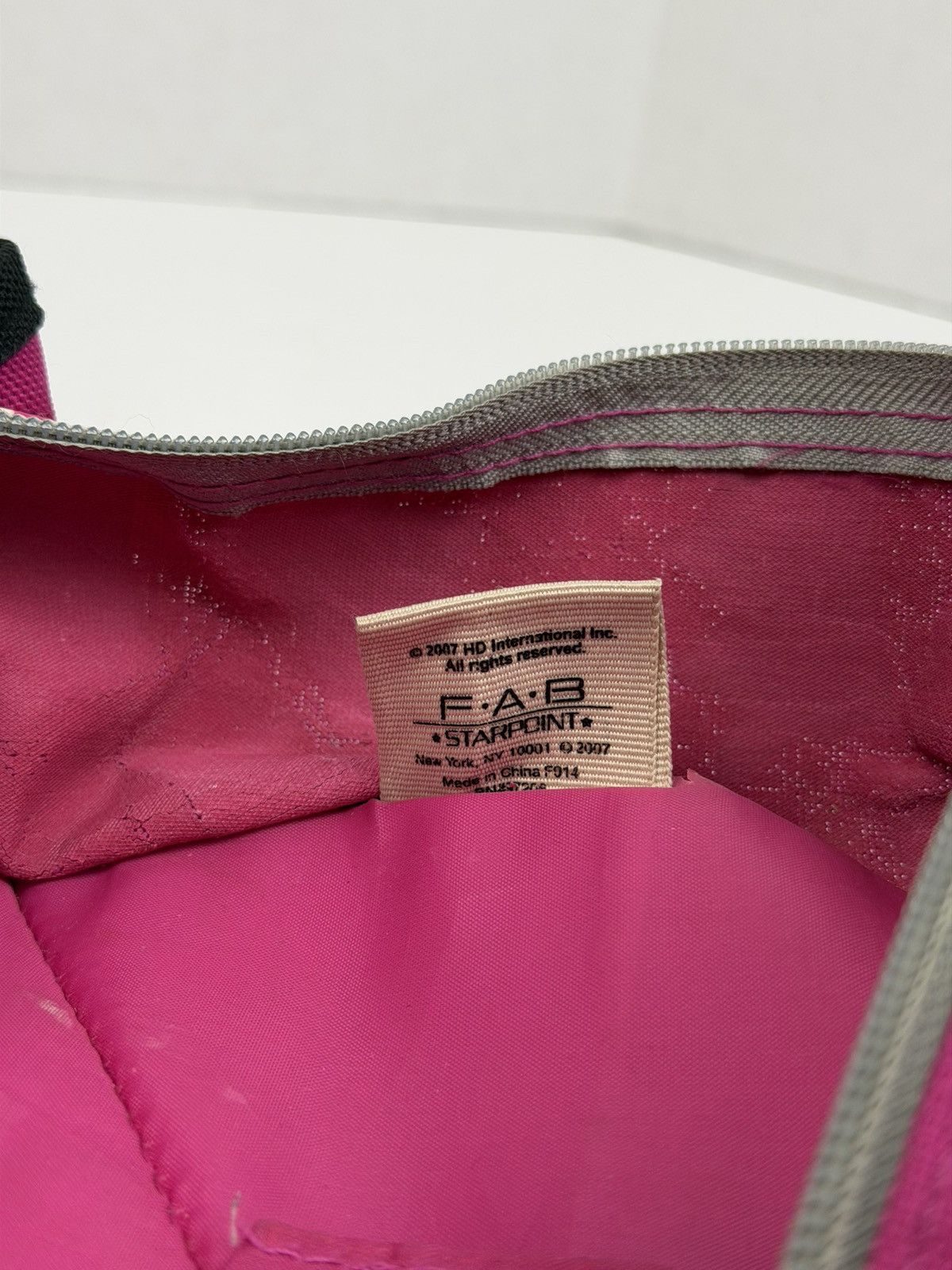Other Y2K Vintage Hilary Duff HD Stuff Pink Backpack Bee Crown Size ONE SIZE - 8 Thumbnail