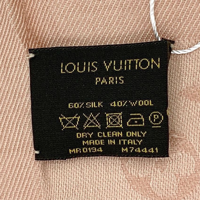 Louis Vuitton Louis Vuitton Apricot Pink Logo Full Print Fringe Scarf 60% Size ONE SIZE - 2 Thumbnail