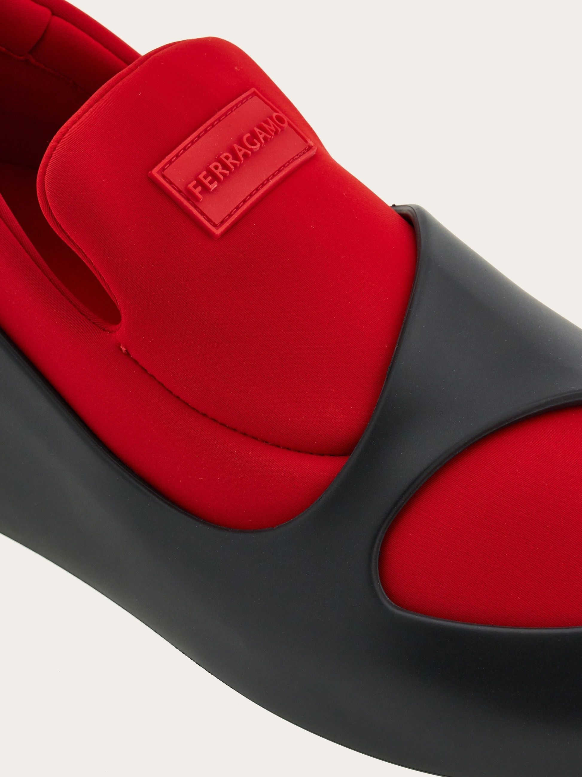 Salvatore Ferragamo o1s1rm0825 Hybrid Slip-on Sneakers in Black/Red Size US 9 / EU 42 - 6 Thumbnail