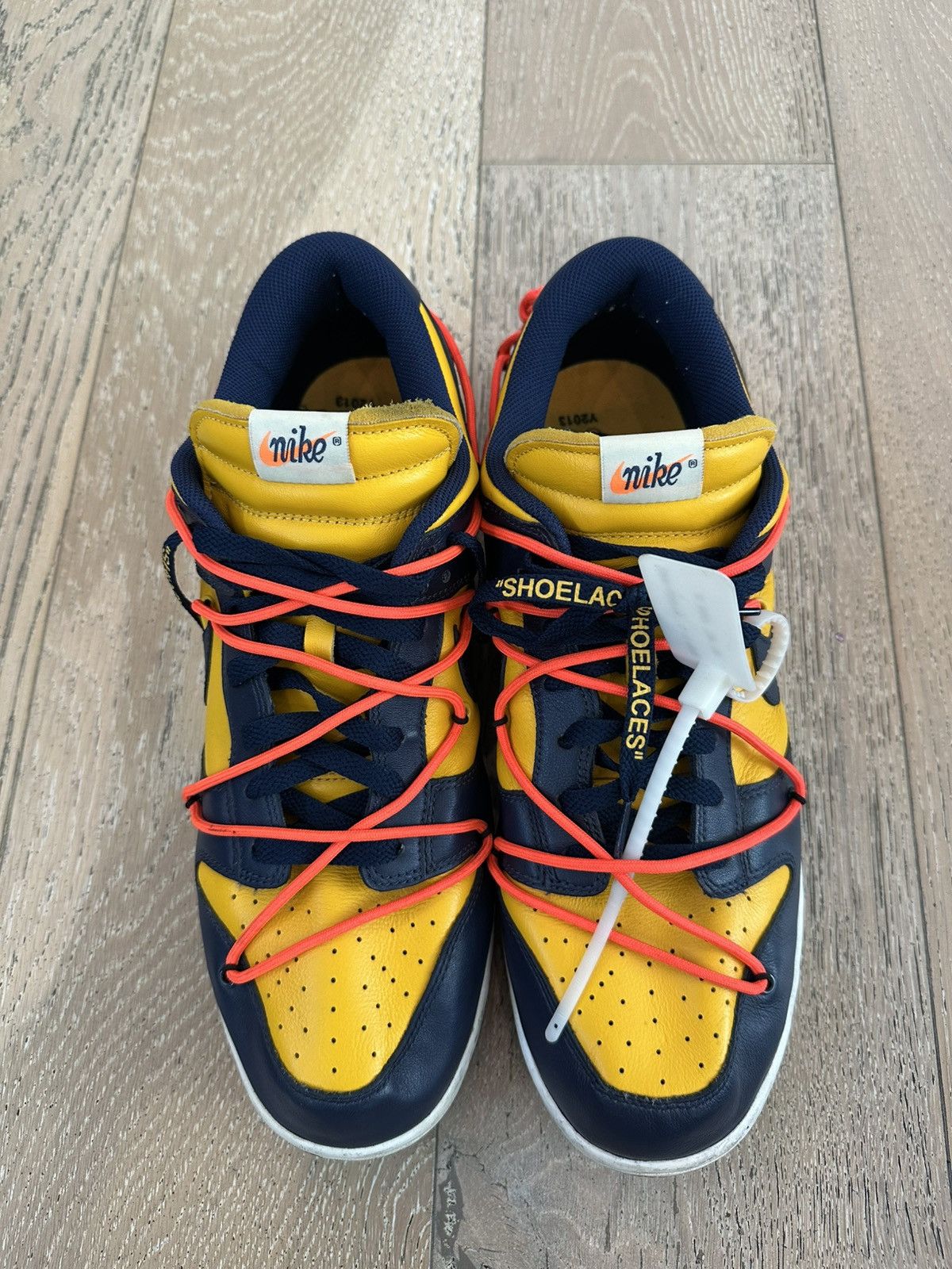 Nike × Off-White Nike Dunk Low Off-White University Gold Size US 14 / EU 47 - 2 Thumbnail