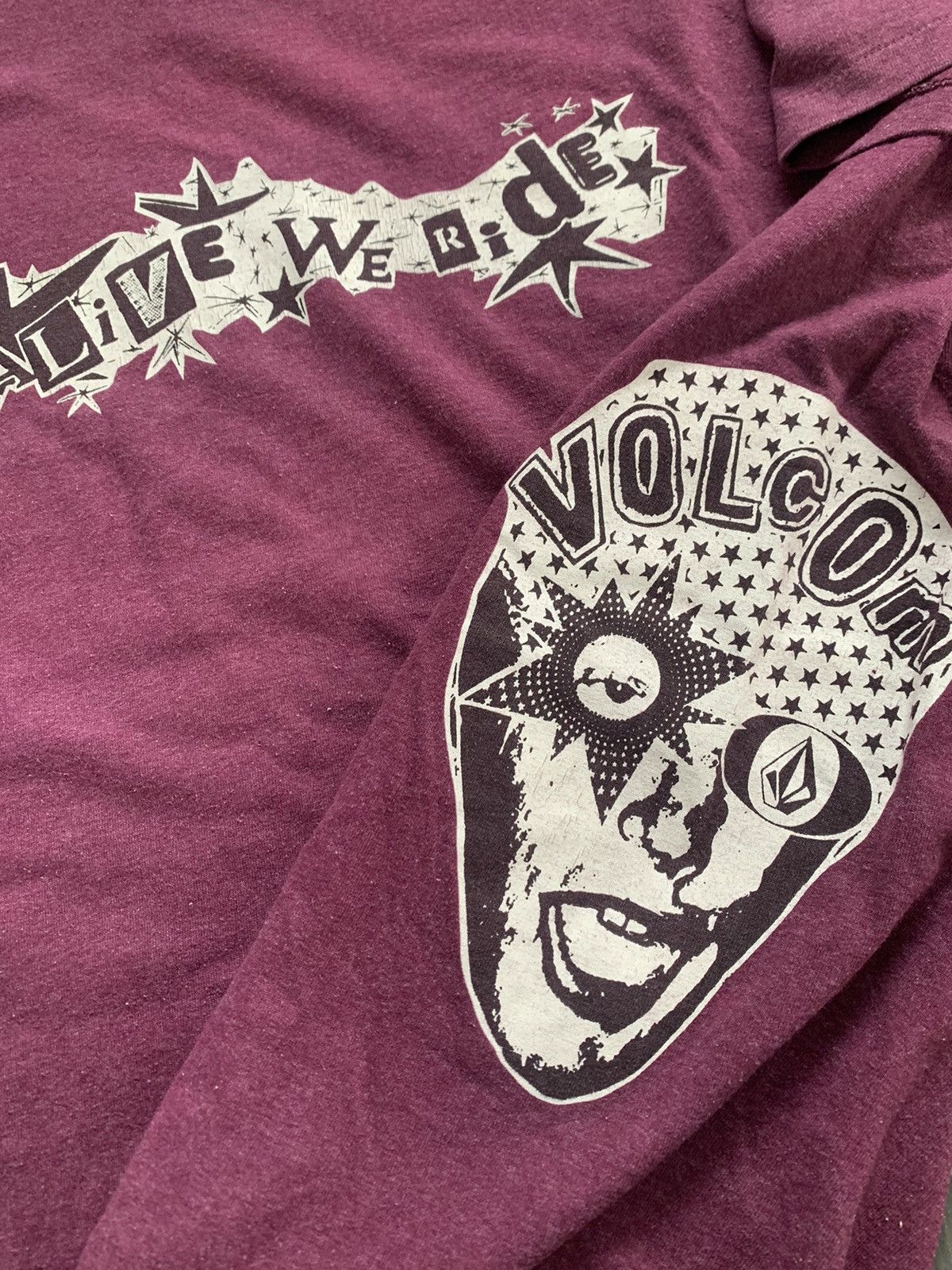 Vintage × Volcom Vintage 2000s Volcom The Anarchy Continues Tee Size US M / EU 48-50 / 2 - 2 Thumbnail