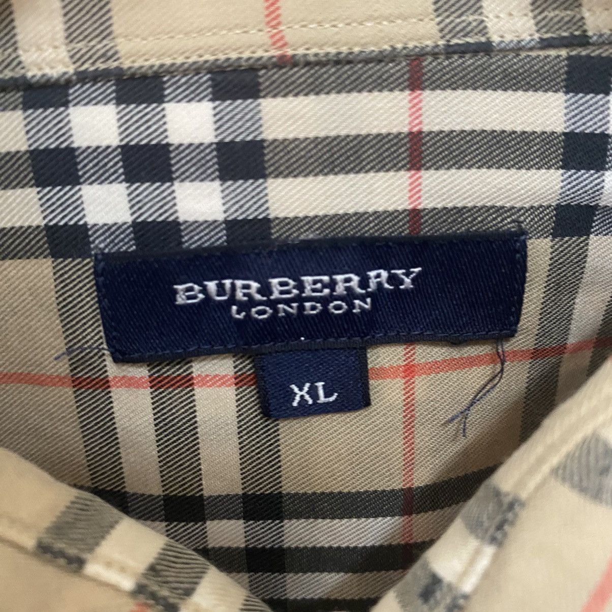 Burberry Burberry button shirt Size US XL / EU 56 / 4 - 3 Thumbnail