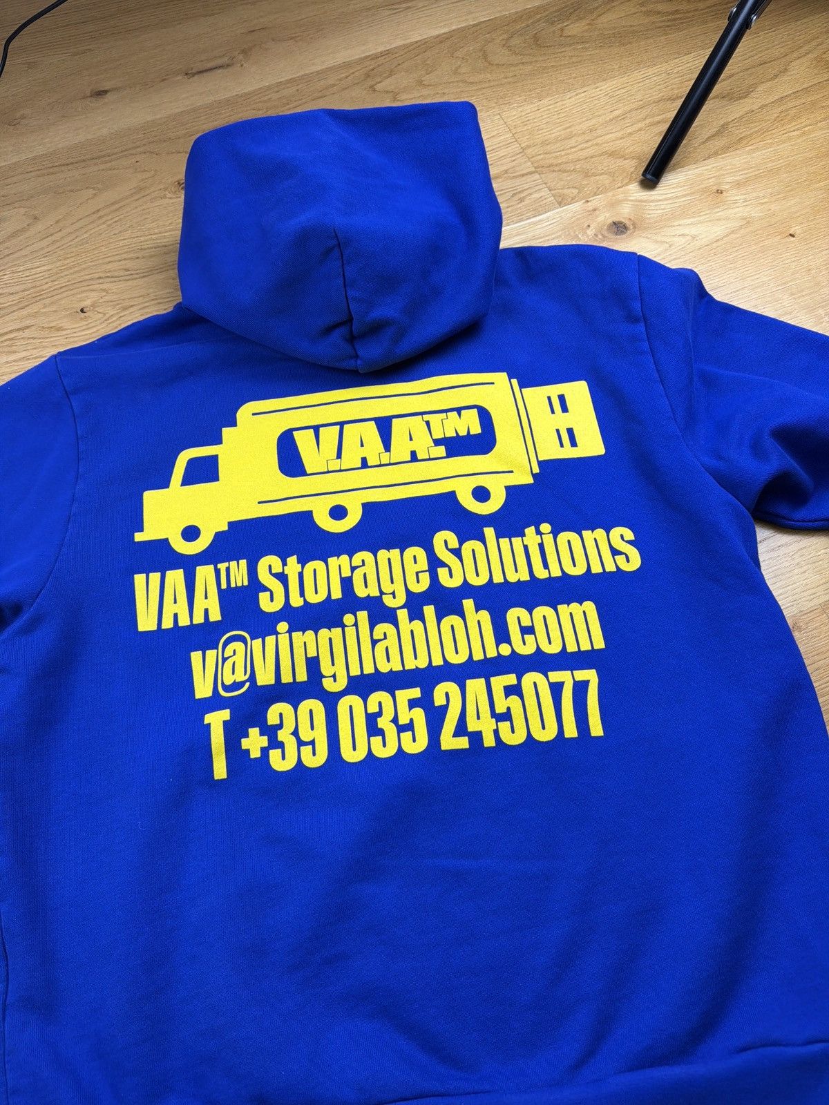 Virgil Abloh Virgil Abloh VAA Hoodie / M Size US M / EU 48-50 / 2 - 2 Thumbnail