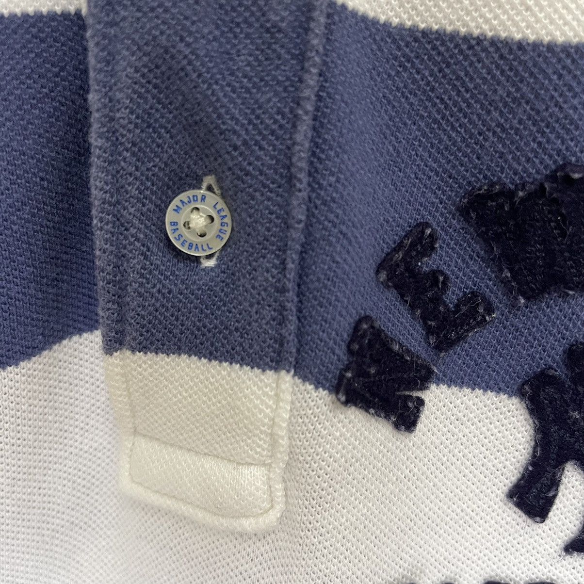 MLB New York Yankess Stripe Small Logo Embroidered Collar Shirts Size US M / EU 48-50 / 2 - 6 Thumbnail