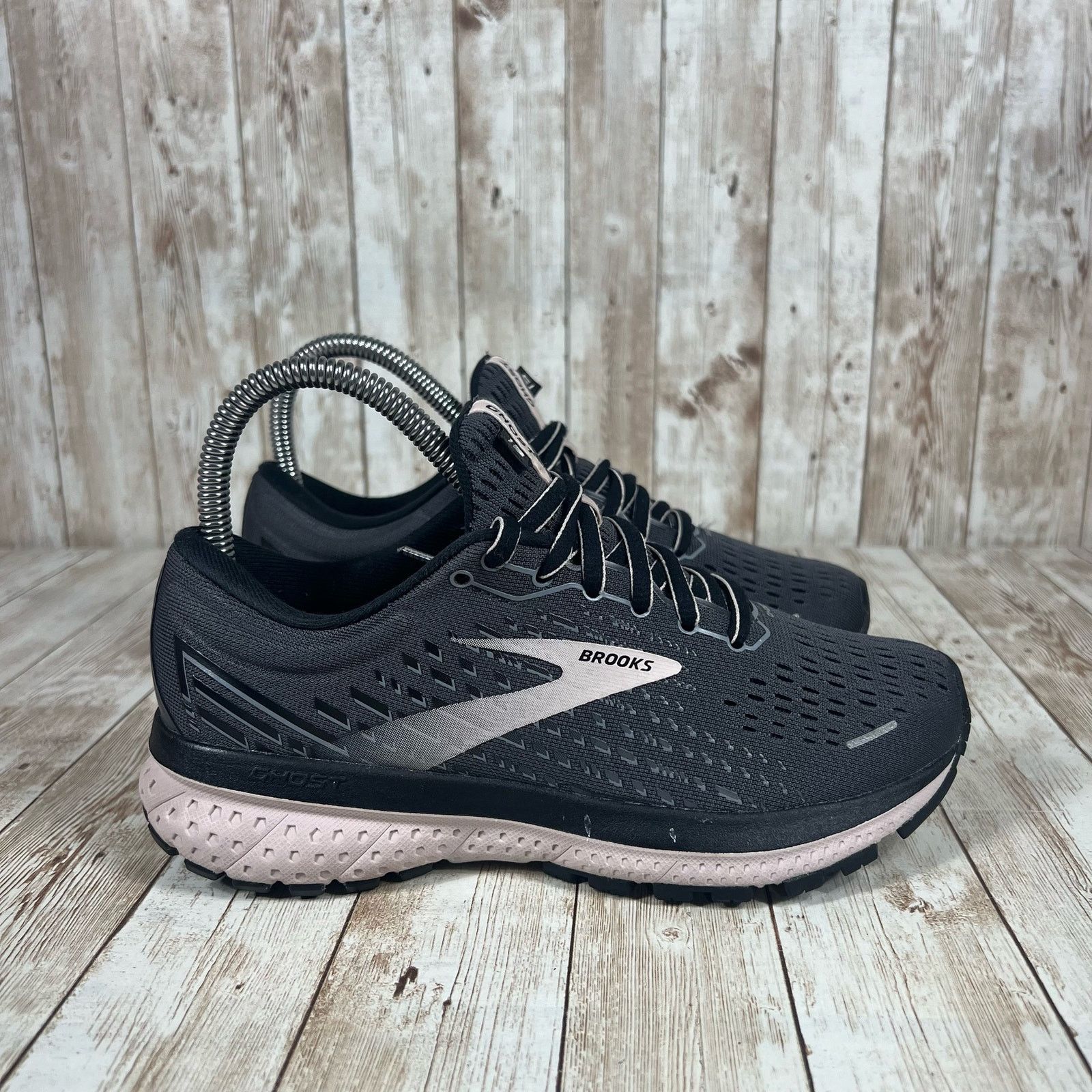 Brooks Brooks ghost 13 Womens 5 Size US 5 / IT 35 - 1 Thumbnail