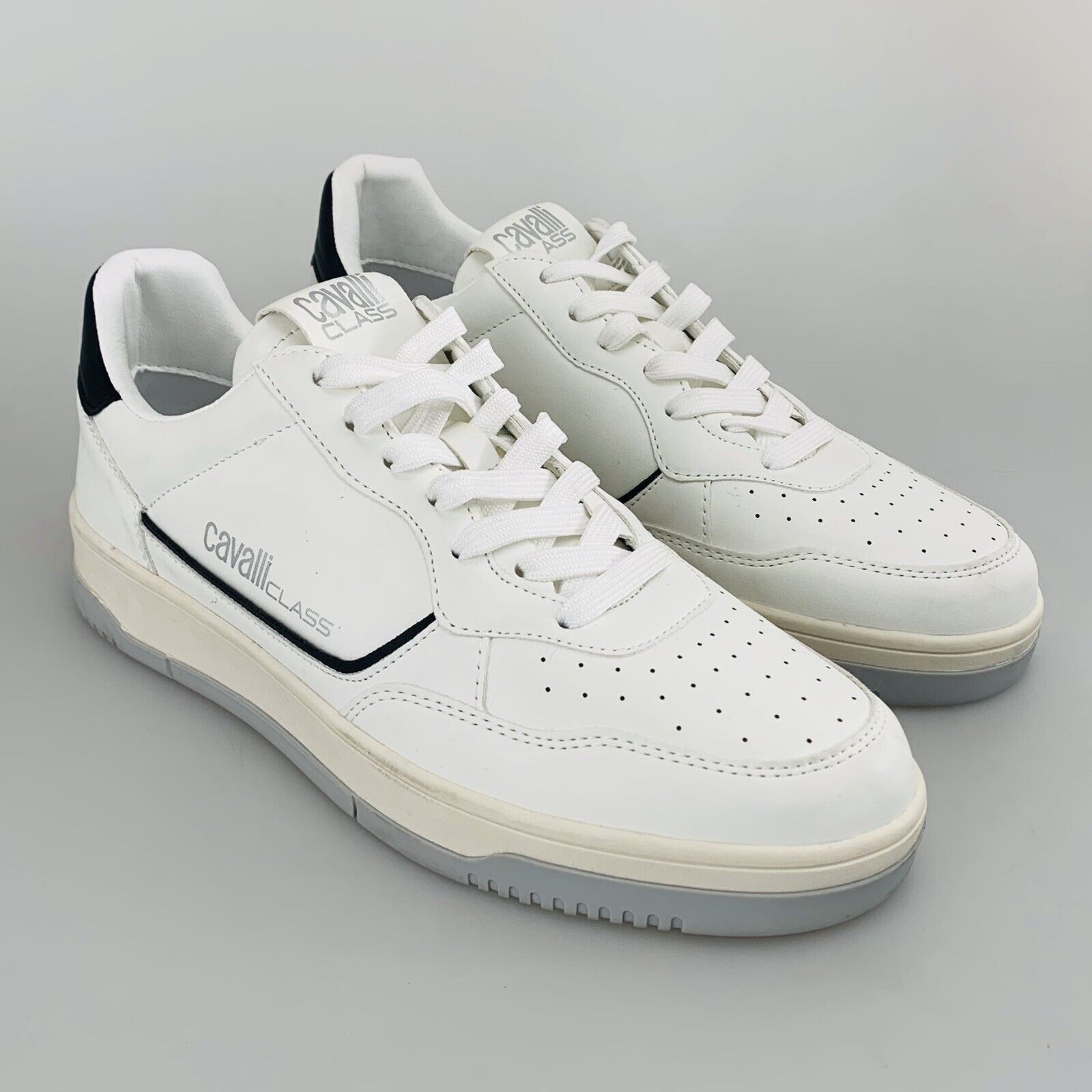 Cavalli Class Cavalli Class White Leather Sneaker Size US 8 24033 New Size US 8 / EU 41 - 2 Thumbnail