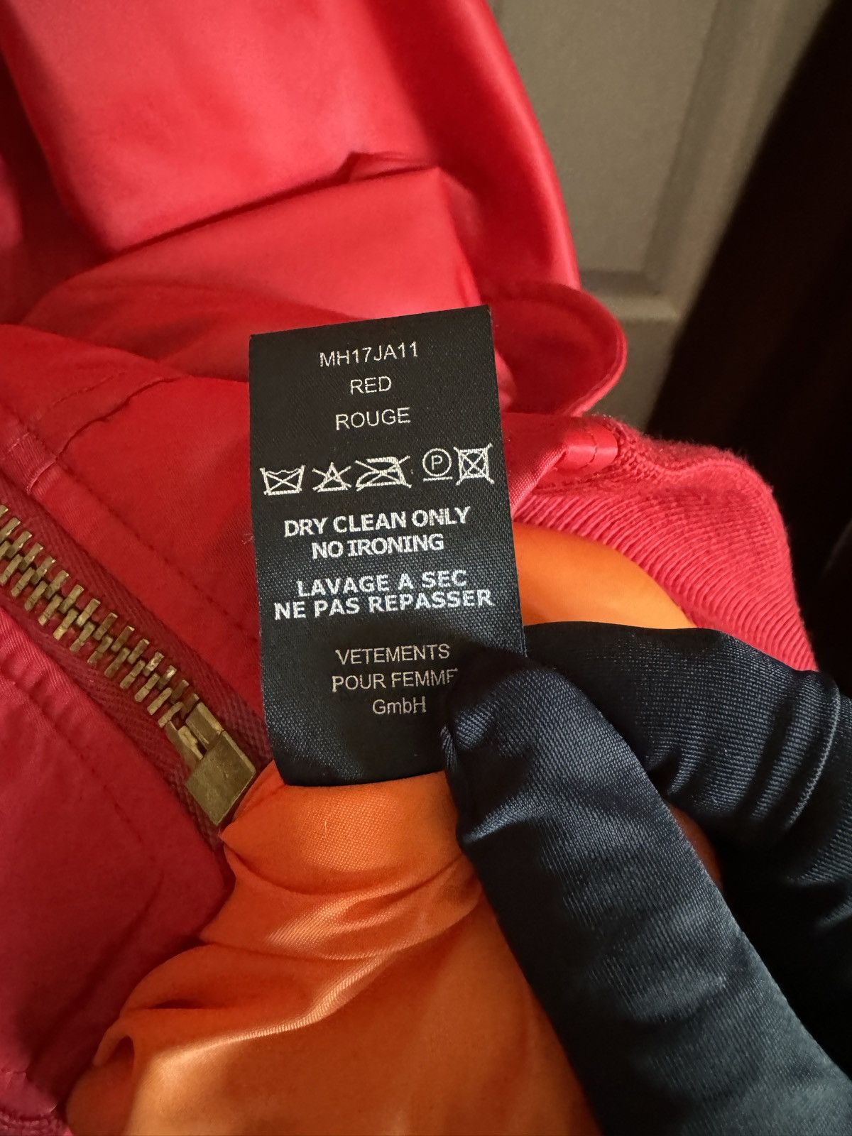 Vetements Vetements aw16 Pour Homme red oversized bomber Size US L / EU 52-54 / 3 - 6 Thumbnail