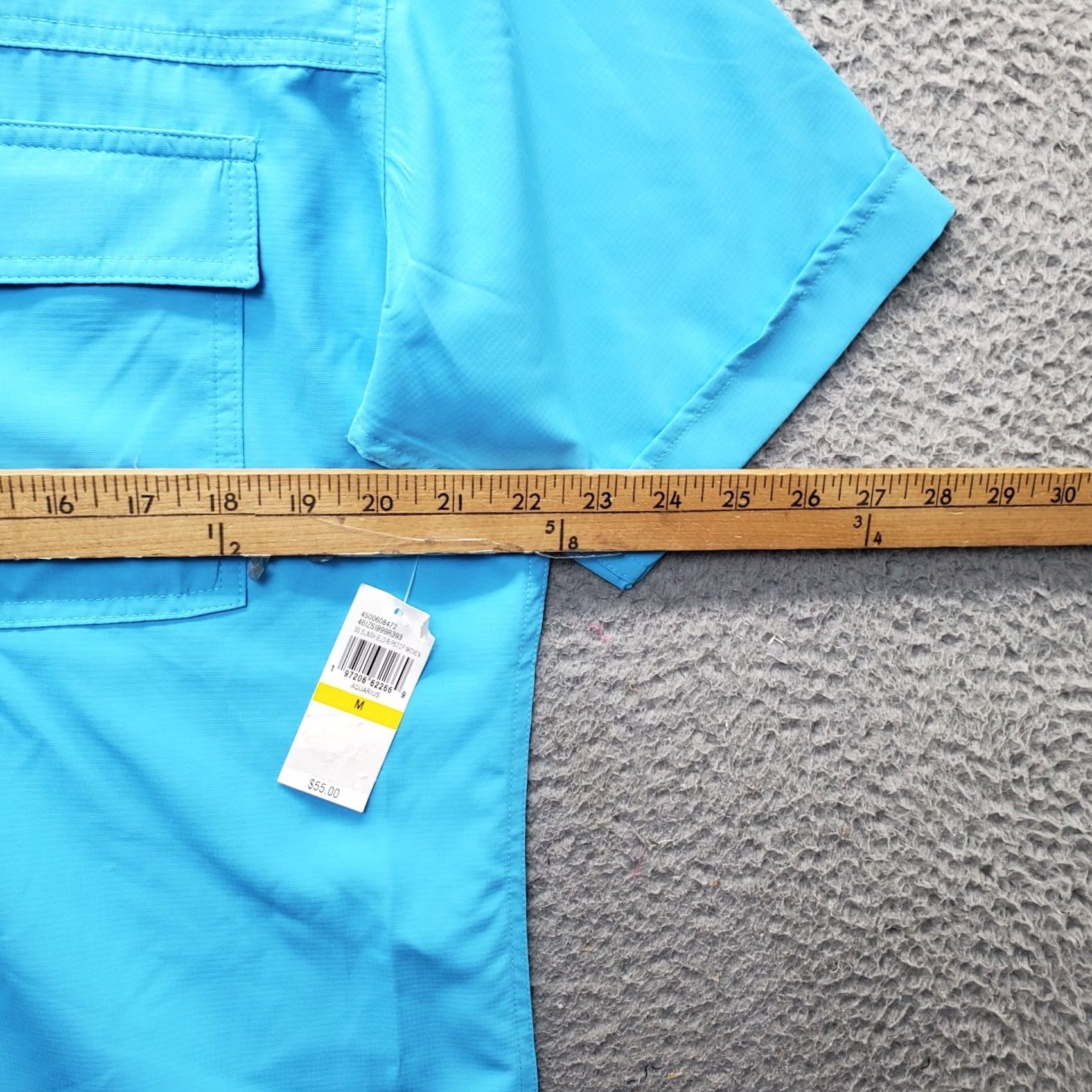 Izod IZOD Saltwater Fishing Shirt Mens M Blue Sunshield Performance Vented Button-Up - Easy Care Size US M / EU 48-50 / 2 - 4 Thumbnail