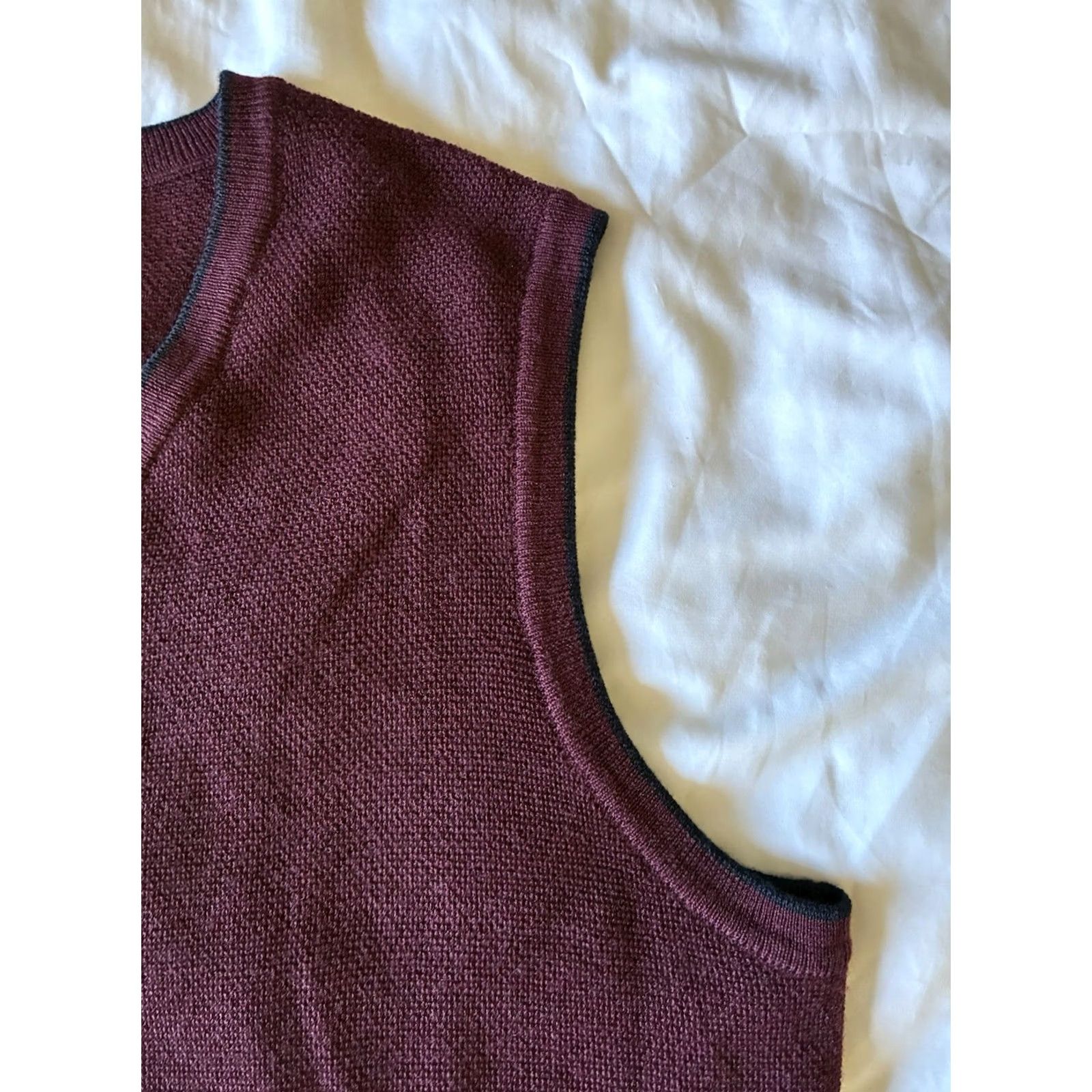 Vintage VINTAGE? No. Size US L / EU 52-54 / 3 - 6 Thumbnail