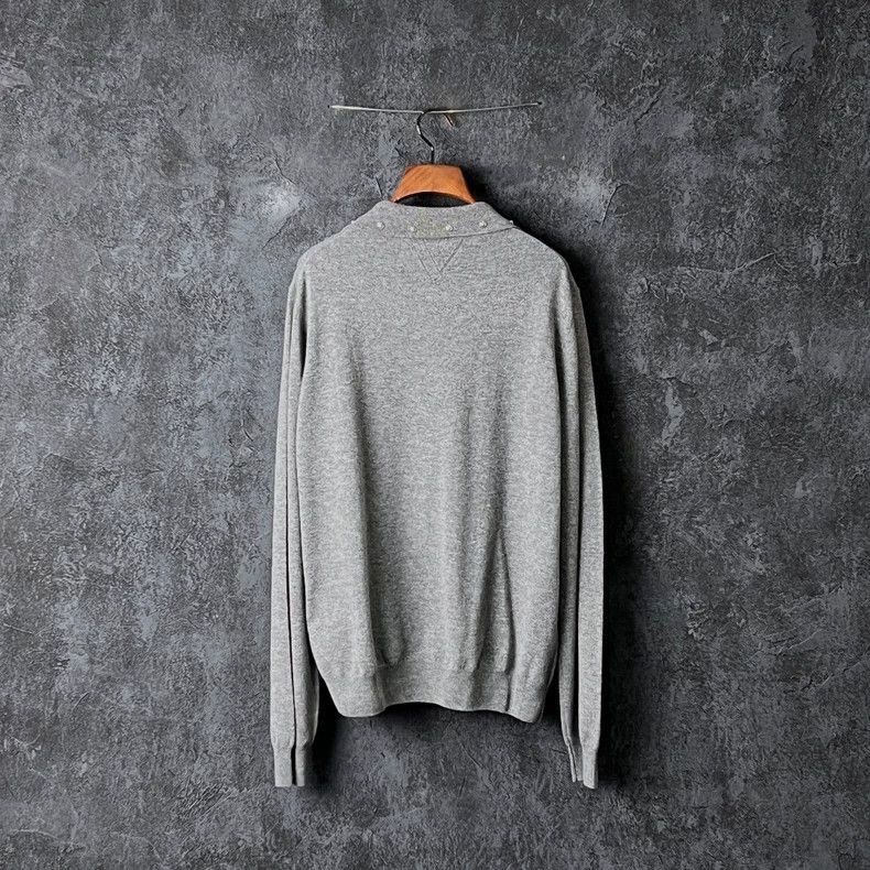 Versace Versace Gray willow studs decorate the long-sleeved polo s Size US M / EU 48-50 / 2 - 2 Thumbnail