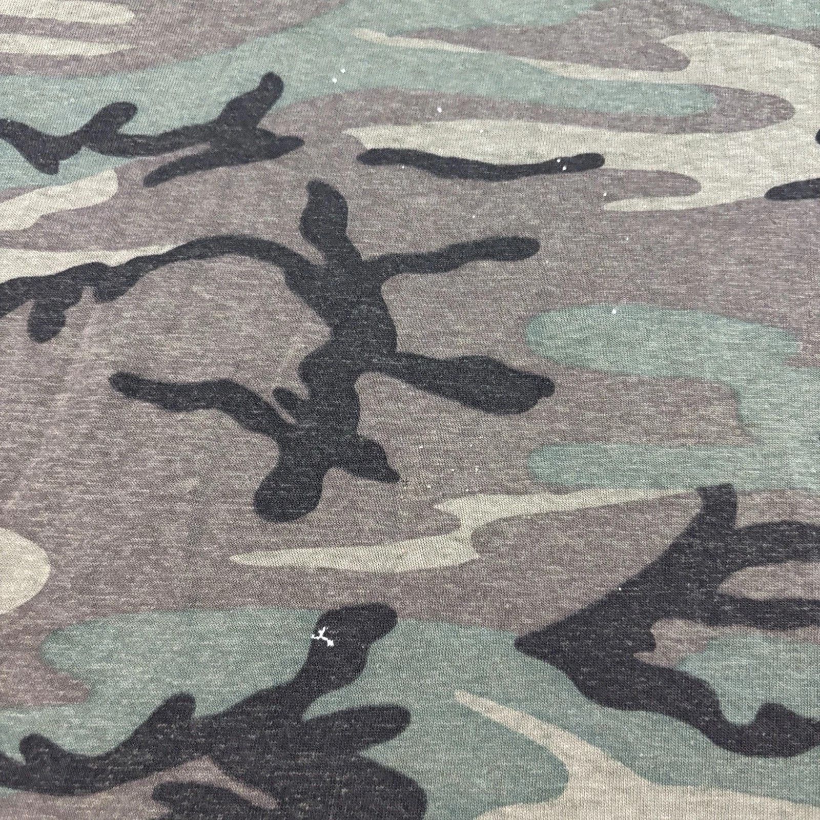 Champion Roebux - Paper Thin – 80s Camo T‑Shirt - Large Size US L / EU 52-54 / 3 - 6 Thumbnail