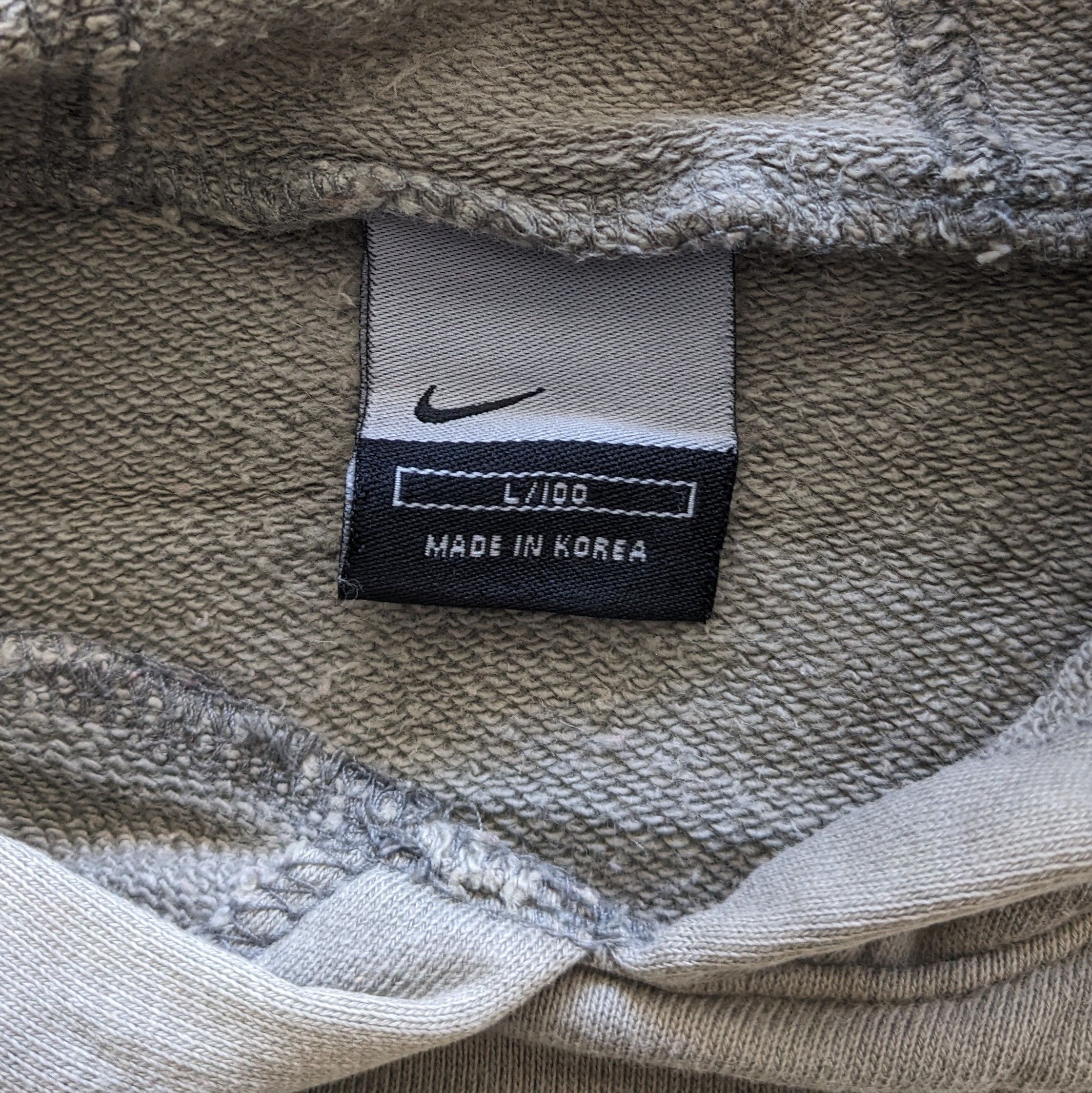 Nike Vintage NIKE Sportswear Brand Hoodies Size US L / EU 52-54 / 3 - 6 Thumbnail
