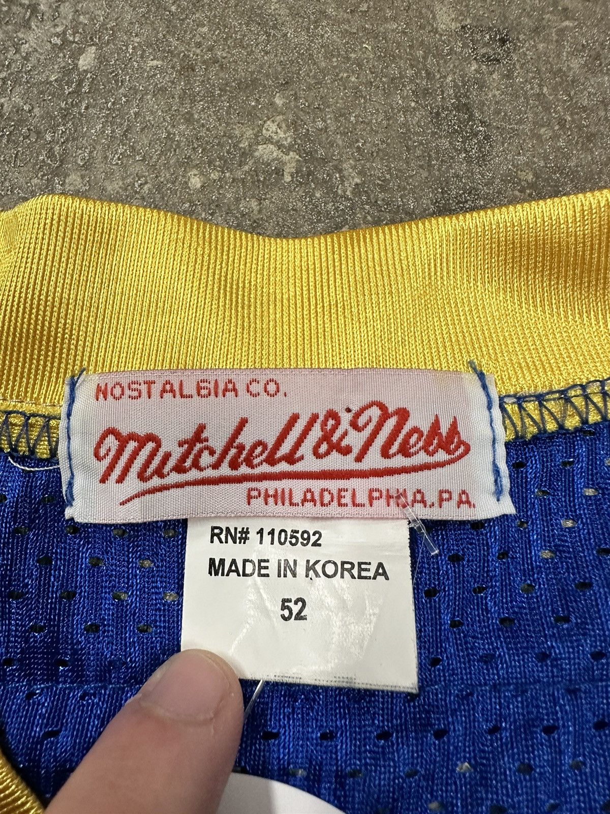 Mitchell & Ness Vintage 90s Mitchell & Ness Dickerson St.Louis Rams Jersey Size US XL / EU 56 / 4 - 17 Thumbnail