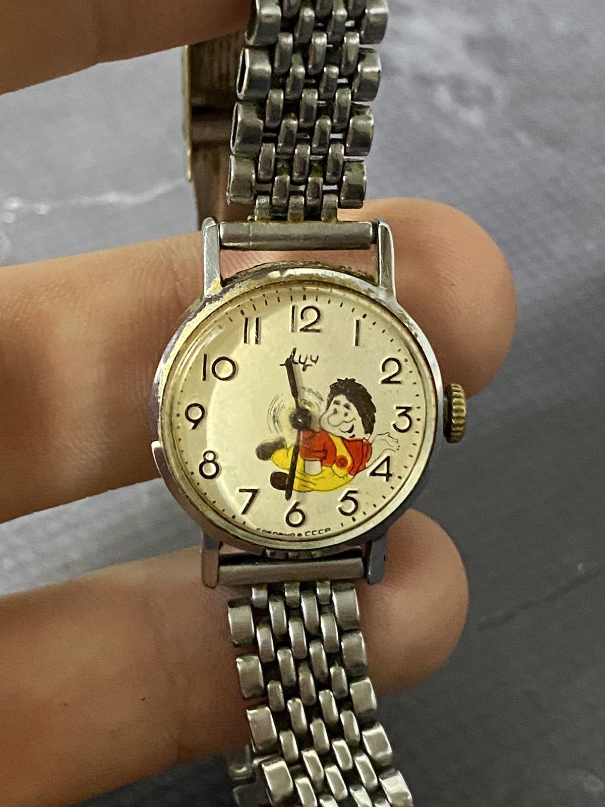 Japanese Brand Vintage Luch Watch, Carlson Character, Mechanical Size ONE SIZE - 7 Thumbnail