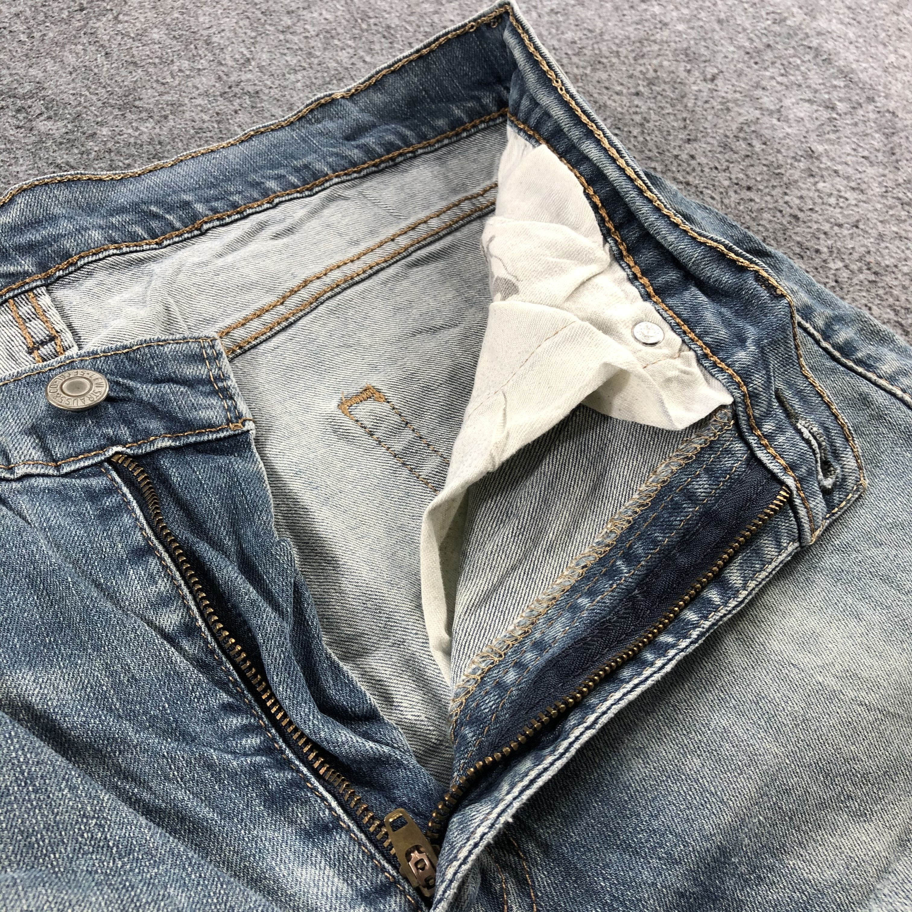 Levi's Vintage Levis 513 Jeans-J2575 Size US 34 / EU 50 - 10 Thumbnail