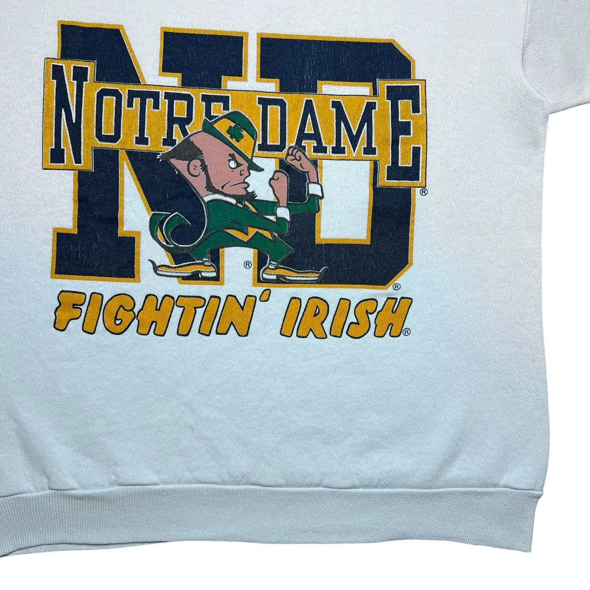 NCAA Vintage 90s NCAA Notre Dame Fightin Irish Mascot Sweatshirt Size US L / EU 52-54 / 3 - 8 Thumbnail