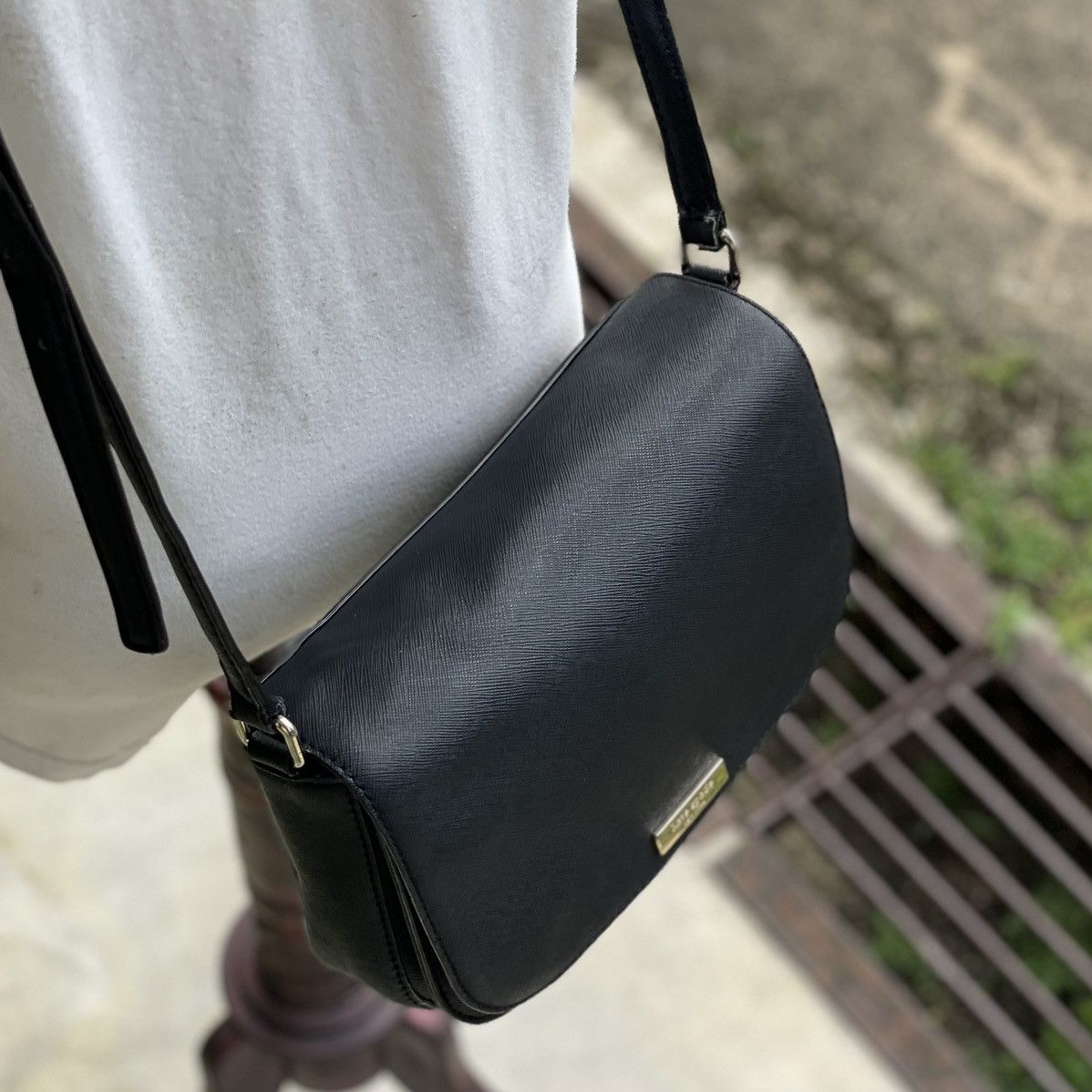 Jack Spade Kate Spade Black Leather Crossbody Size ONE SIZE - 4 Thumbnail