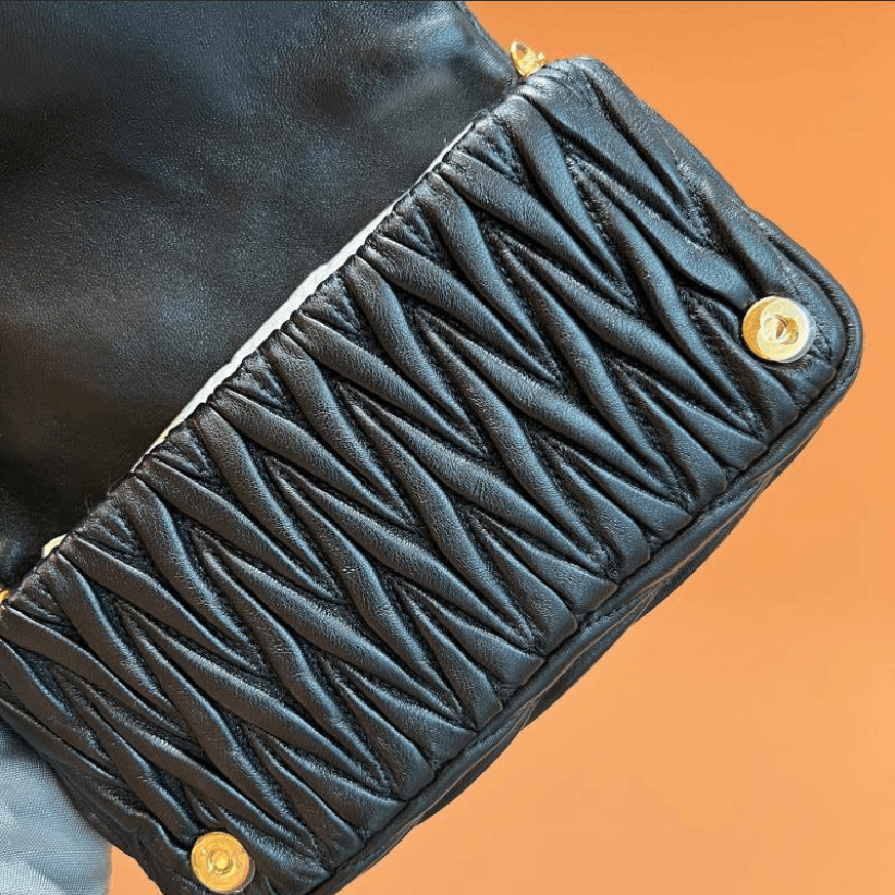 Miu Miu Miu Miu Chain Nappa‑Leather Crossbody & Shoulder Bag Size ONE SIZE - 17 Thumbnail