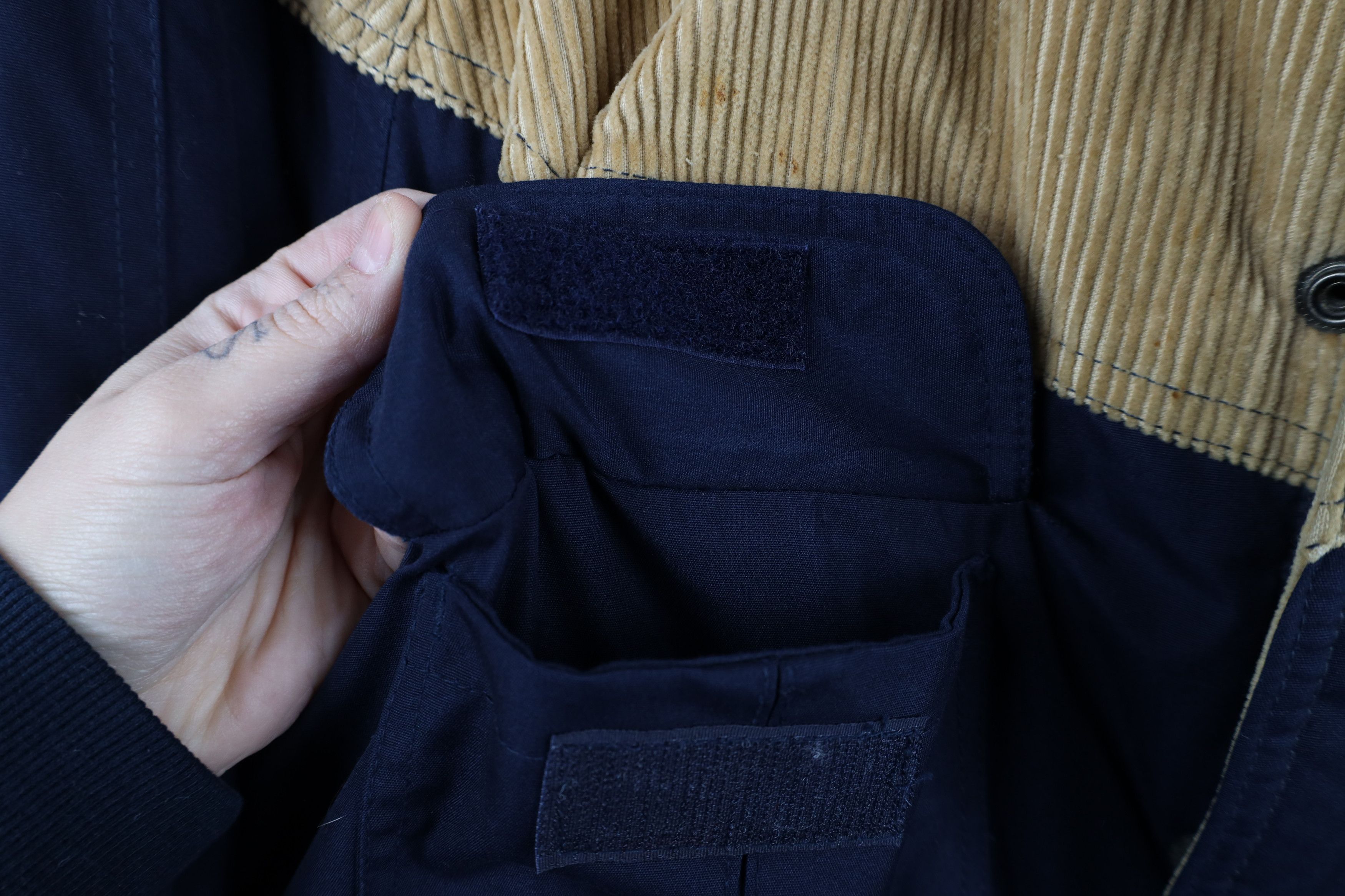 Vintage Vintage 90s Streetwear Western Corduroy Puffer Parka Jacket Size US L / EU 52-54 / 3 - 6 Thumbnail