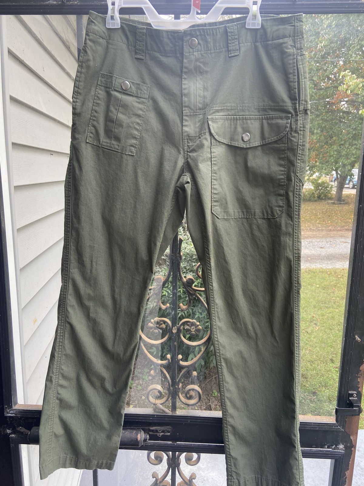 Levi's Levi’s Military Green Cargo Pants Size US 34 / EU 50 - 1 Thumbnail