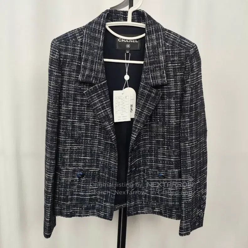 Chanel Chanel Knitted suit jacket Size XS / US 0-2 / IT 36-38 - 1 Thumbnail