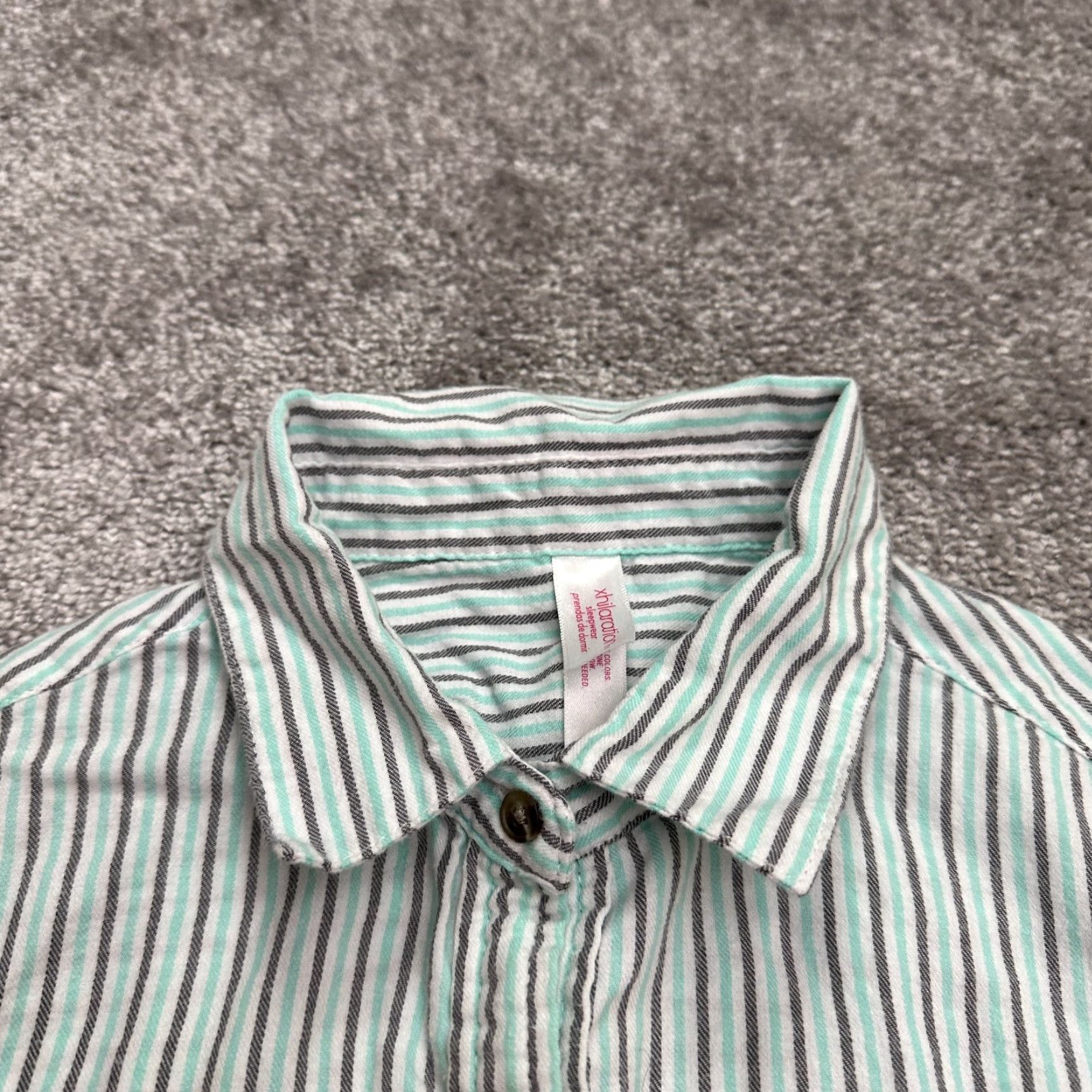 Vintage Xhilaration Romper Shirt Womens Small Green Striped Long Sleeve Casual One-Piece Cardigan? wait. Size S / US 4 / IT 40 - 3 Thumbnail