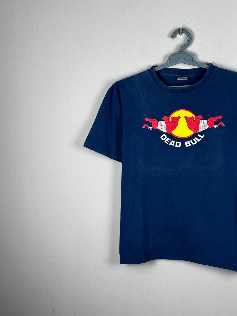 Vintage Vintage 90s Y2K Unfledged Parody Spoof Red Dead Bull T-Shirt Size US M / EU 48-50 / 2 - 2 Thumbnail