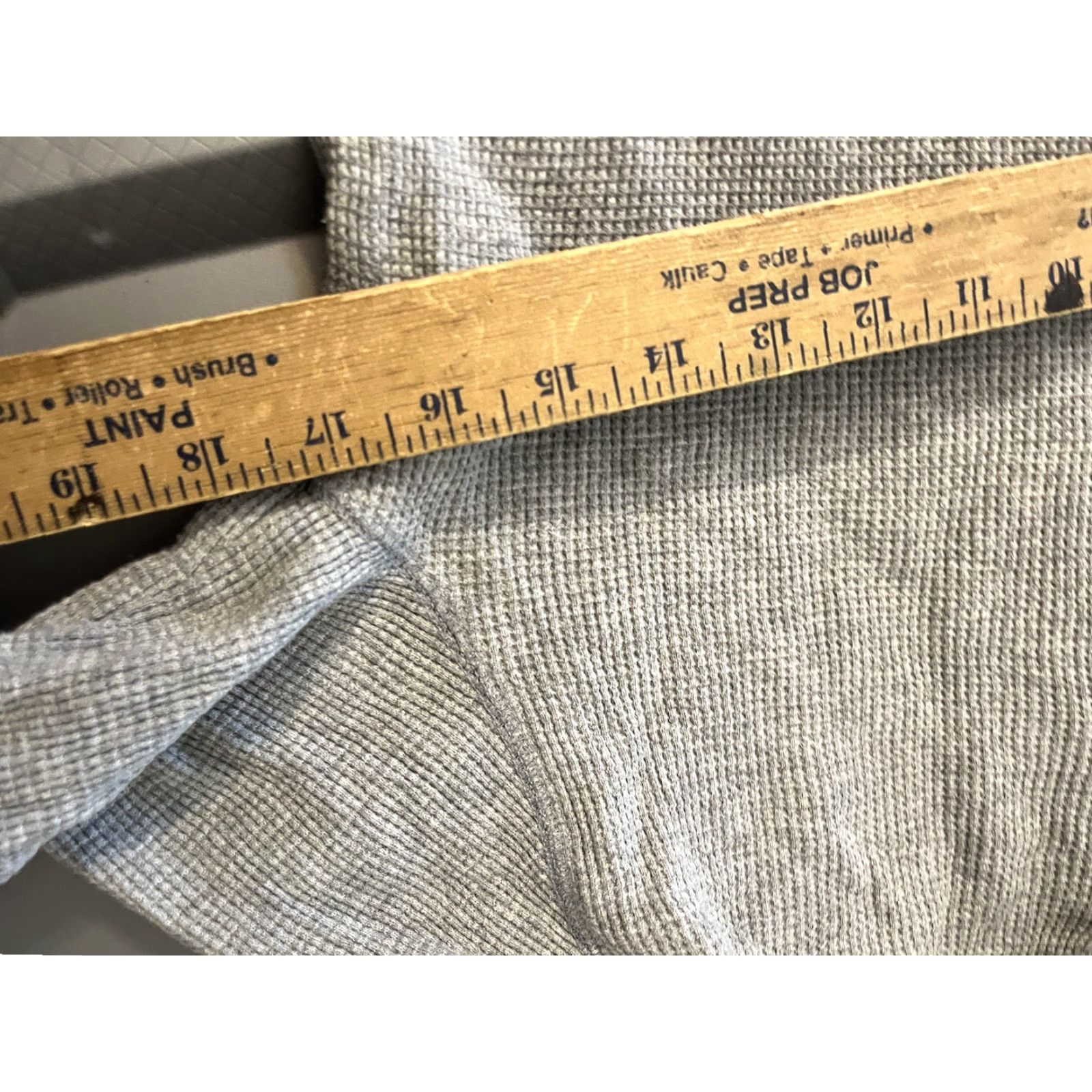 Michael Kors VINTAGE Michael Kors Hooded Henley Shirt Men’s Large Long Sleeve Gray Knit Button-Up Casual Clothing Mens Size US L / EU 52-54 / 3 - 6 Thumbnail