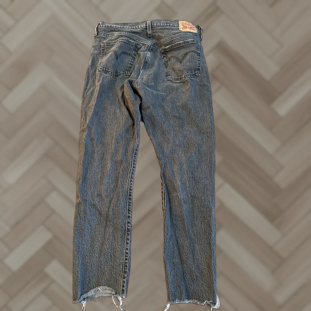 Levi's VINTAGE Levi's 501 Jeans Womens Gray Button Fly Denim Size 31x28 Size 24" / US 00 / IT 34 - 1 Thumbnail