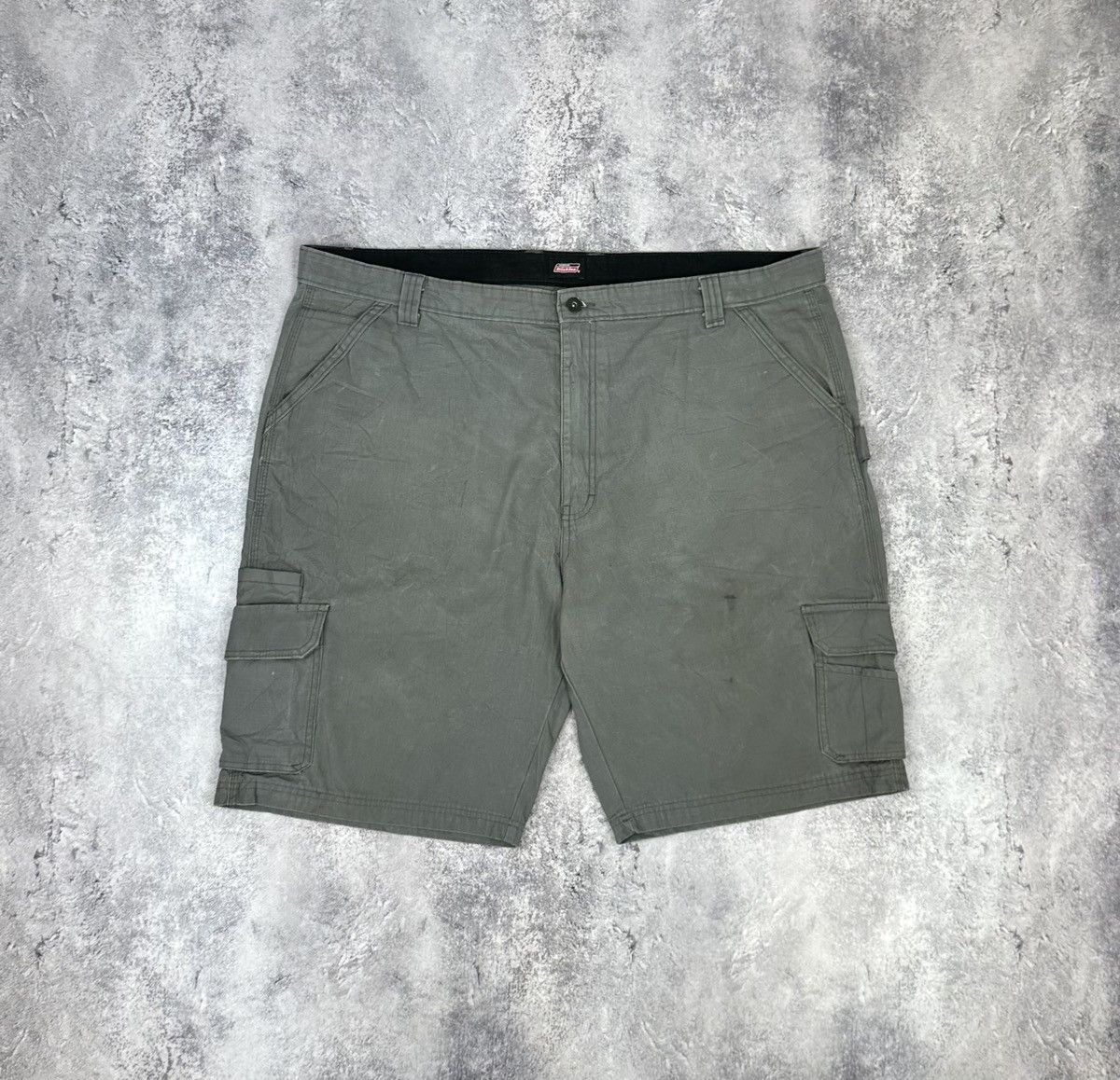 Dickies Vintage Dickies Cargo Carpenter Baggy Work Hype Y2K Shorts Size US 44 / EU 60 - 2 Thumbnail