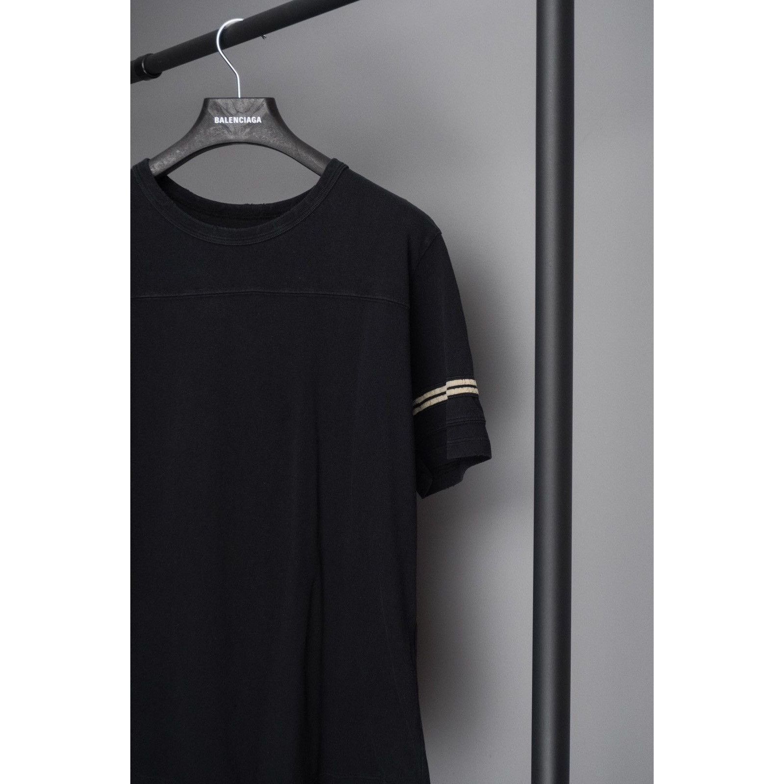 Saint Laurent Paris Saint laurent 50s big back classic logo distressed tee shirt Size US M / EU 48-50 / 2 - 4 Thumbnail