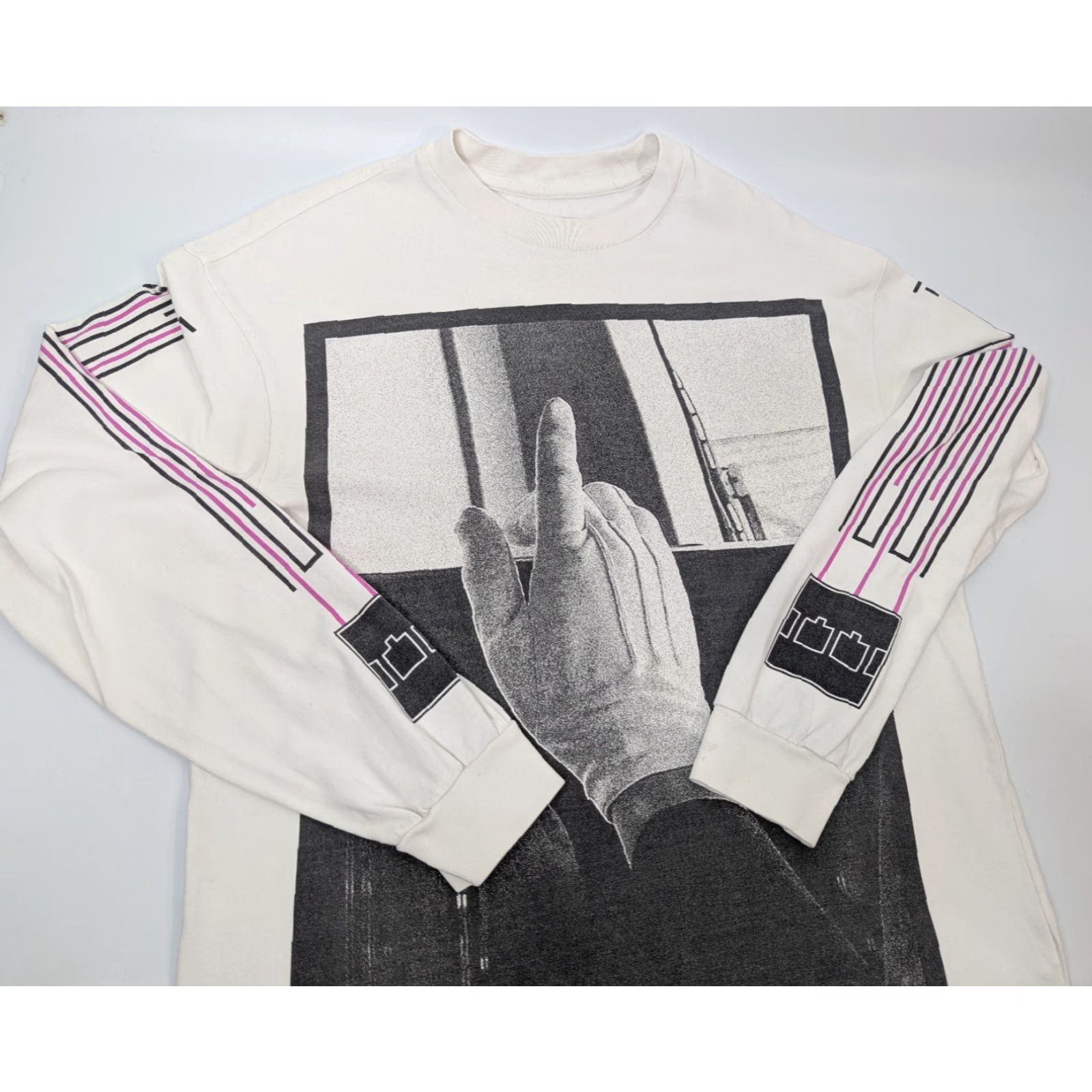 The Trilogy Tapes The Trilogy Tapes Train Trustpilot Long Sleeve Shirt M White Mens Size US M / EU 48-50 / 2 - 2 Thumbnail