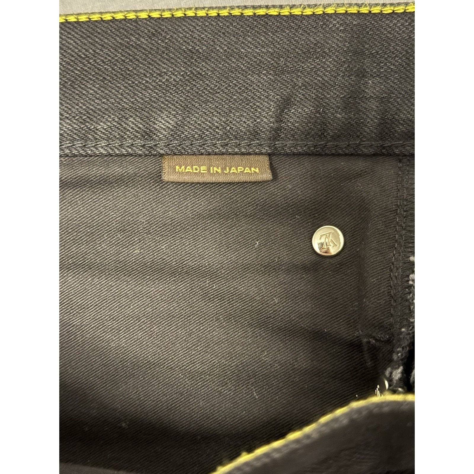 Louis Vuitton Louis Vuitton Slim Stretch Denim Pants Size 40 Japan Denim Size US 40 / EU 56 - 5 Thumbnail