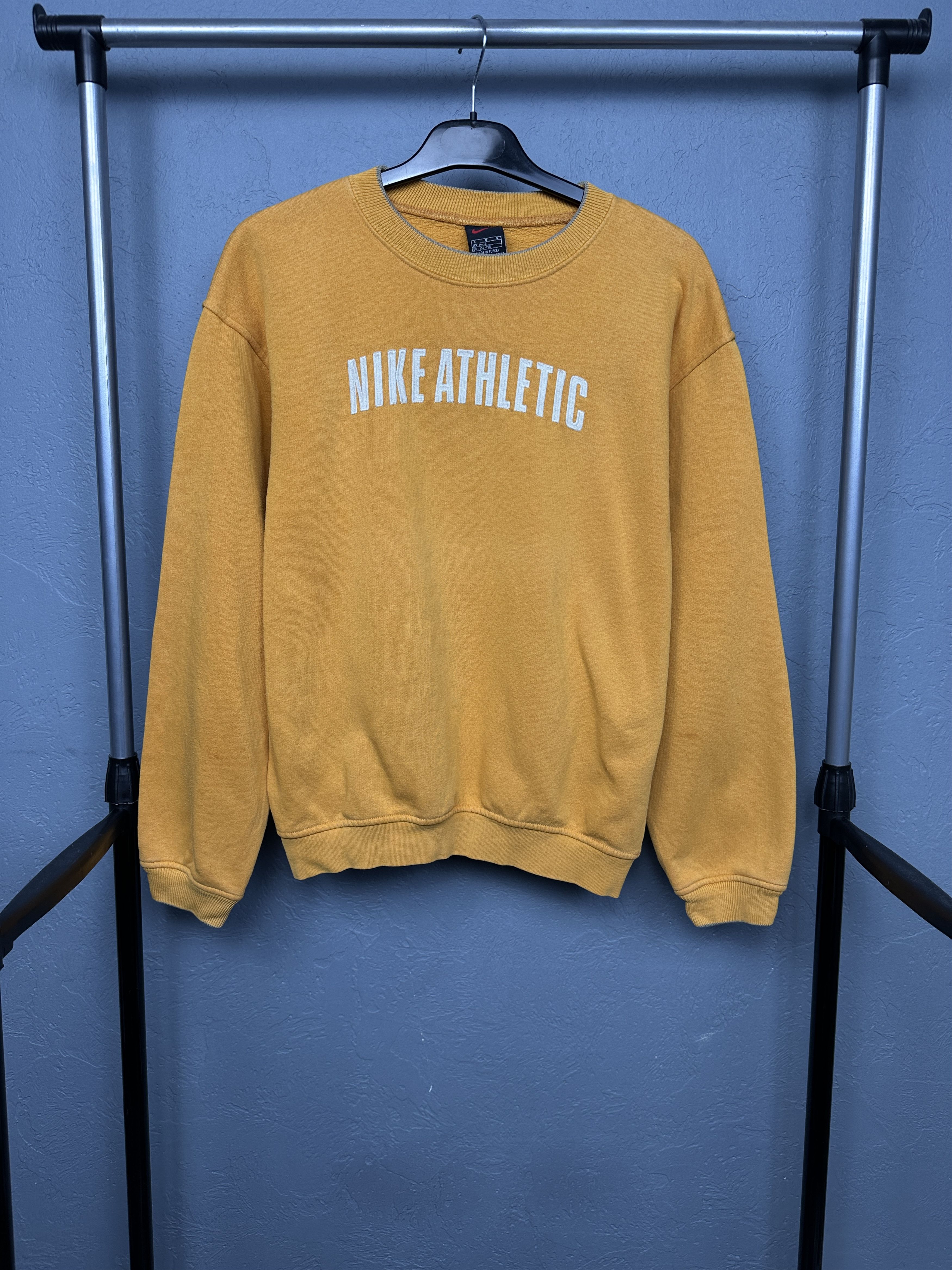 Nike Nike Athletic Womens Crew Neck Sweatshirt Size XS / US 0-2 / IT 36-38 - 1 Thumbnail
