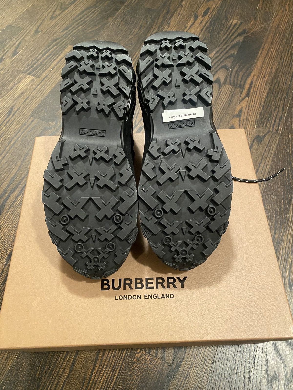 Burberry Burberry Arthur sneaker Size US 12 / EU 45 - 5 Thumbnail