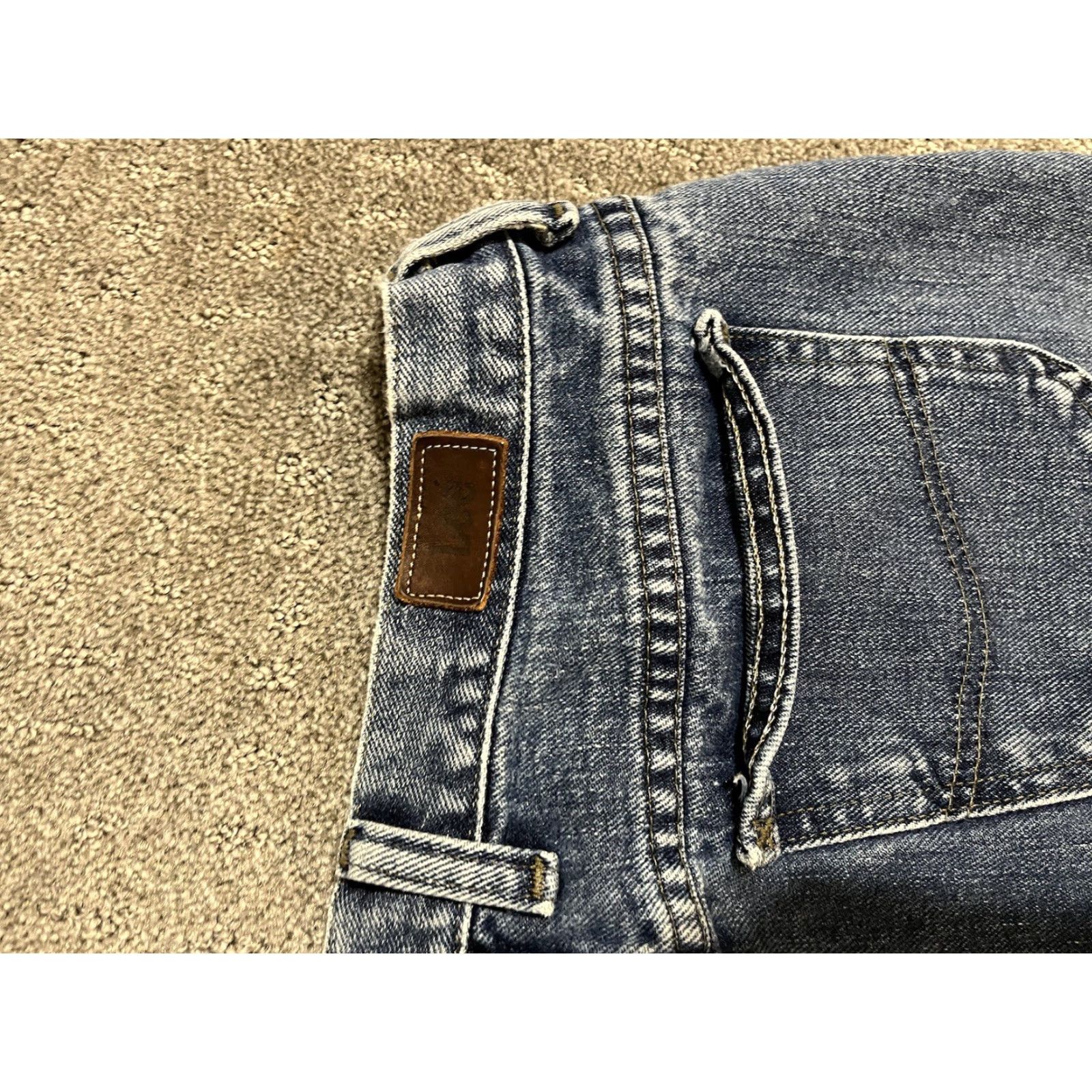 Lee VINTAGE Lee Original Relaxed Jeans 10M Womens Blue Denim 30" Inseam 5-Pocket Belt Loops Mens? Womens Size 32" / US 10 / IT 46 - 5 Thumbnail