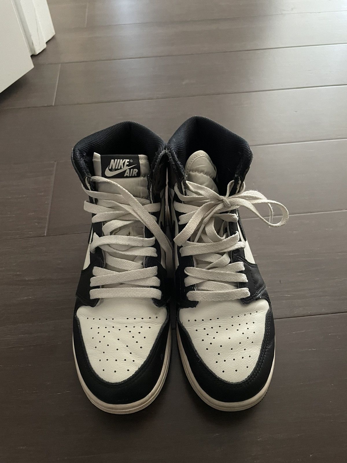 Jordan Brand Air Jordan 1 Dark Mocha (GS) Size US 5.5 / EU 38 - 3 Thumbnail