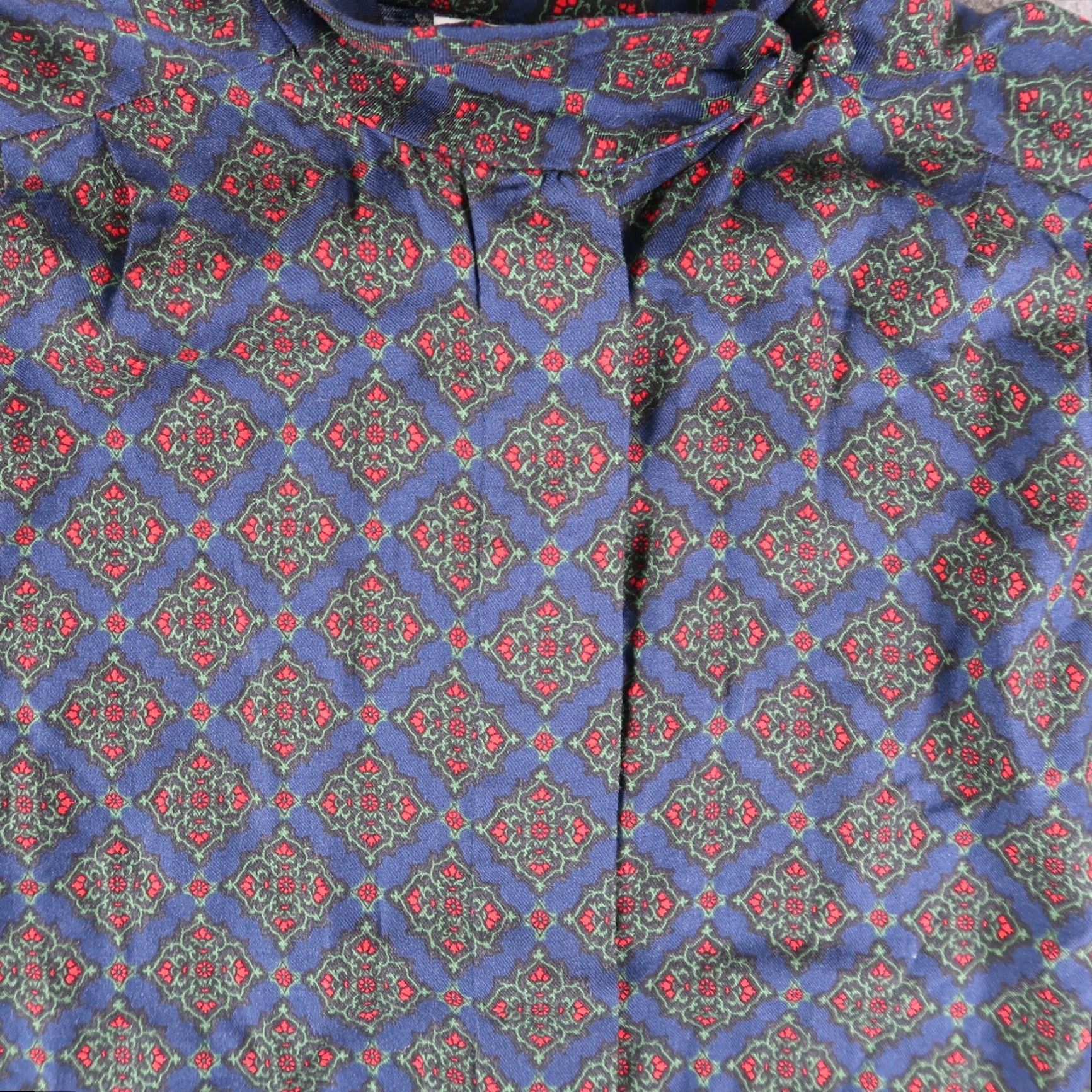 Pendleton VINTAGE Pendleton Blouse Shirt 12 Womens Paisley Floral Rayon Button Up Cardigan? Size XL / US 12-14 / IT 48-50 - 6 Thumbnail