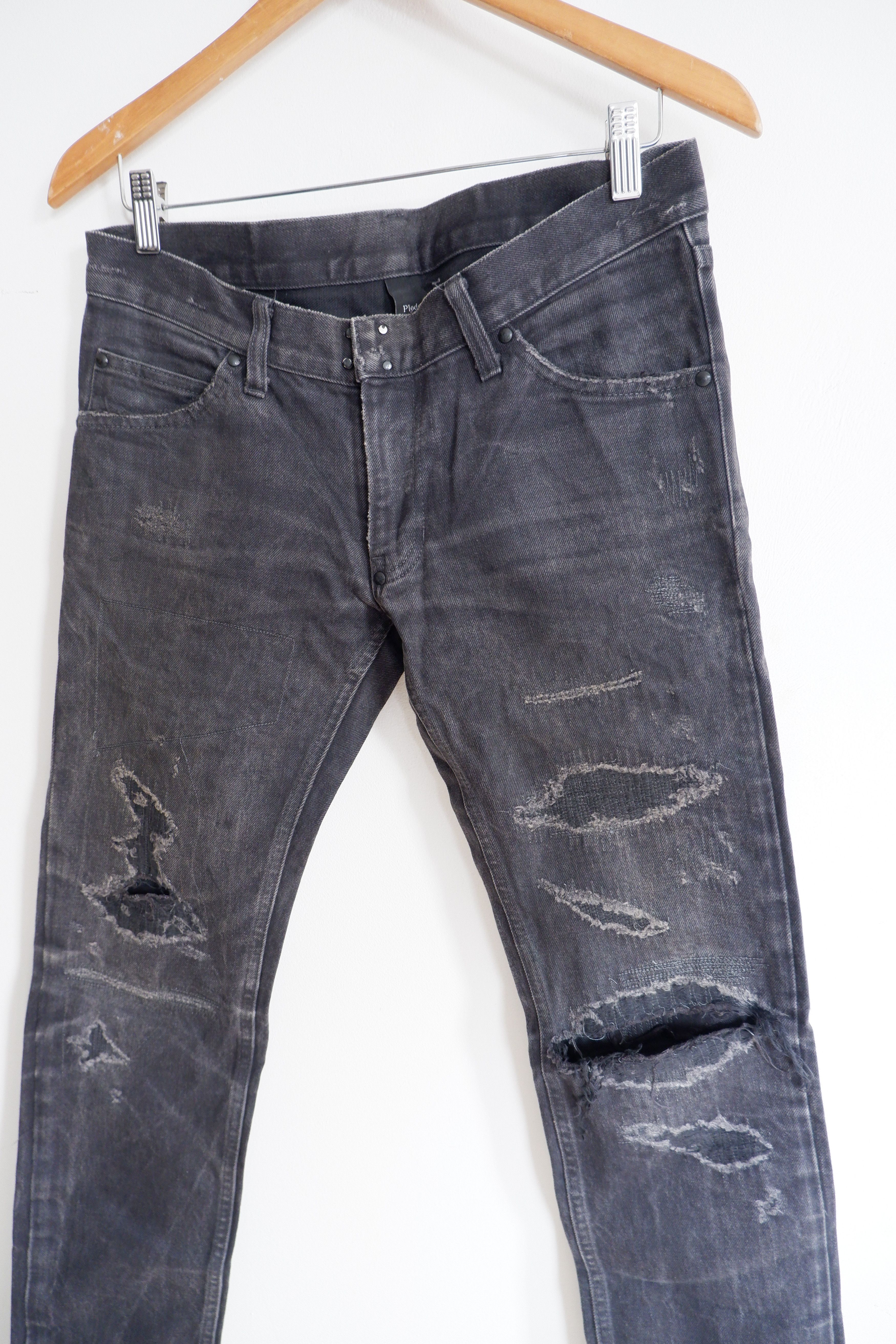 If Six Was Nine Le Grand Bleu Style - Pledge Distressed Denim Slim Fit Size US 32 / EU 48 - 2 Thumbnail