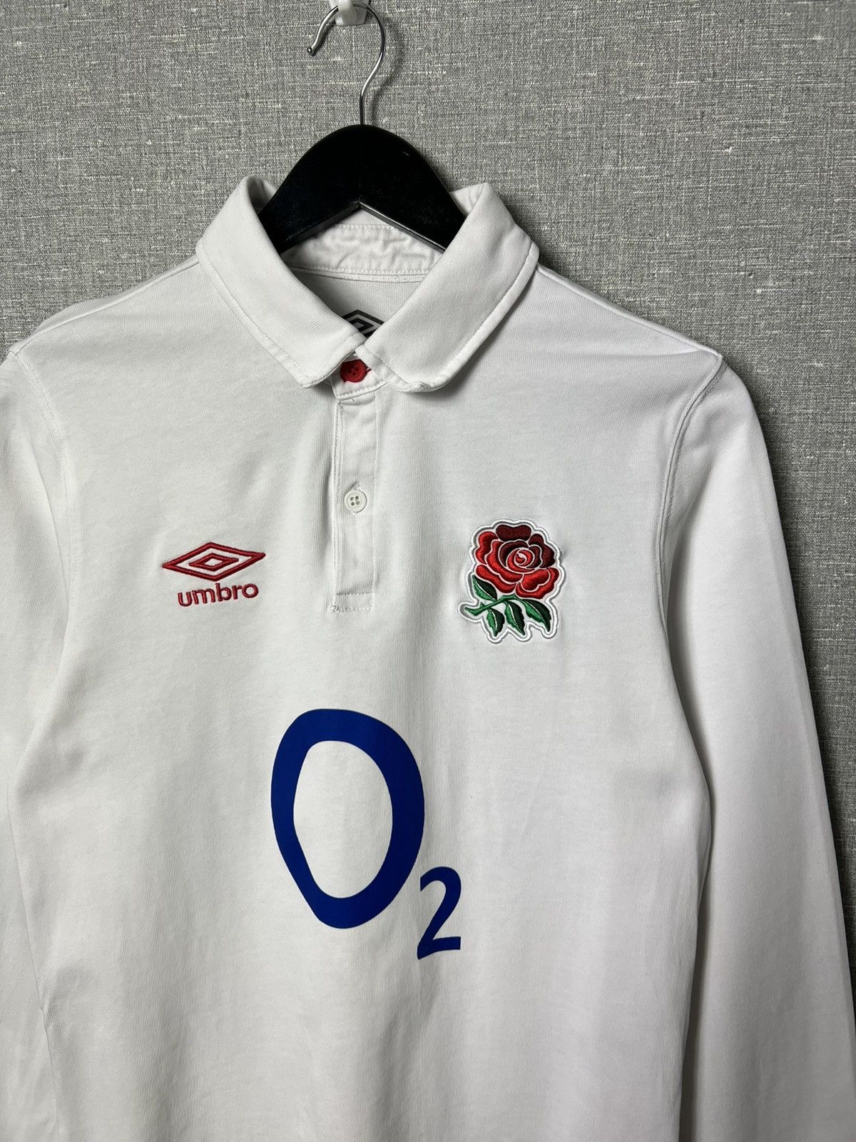 Umbro 2020-21 Umbro England Home Long Sleeve Classic Rugby Shirt Size US S / EU 44-46 / 1 - 2 Thumbnail