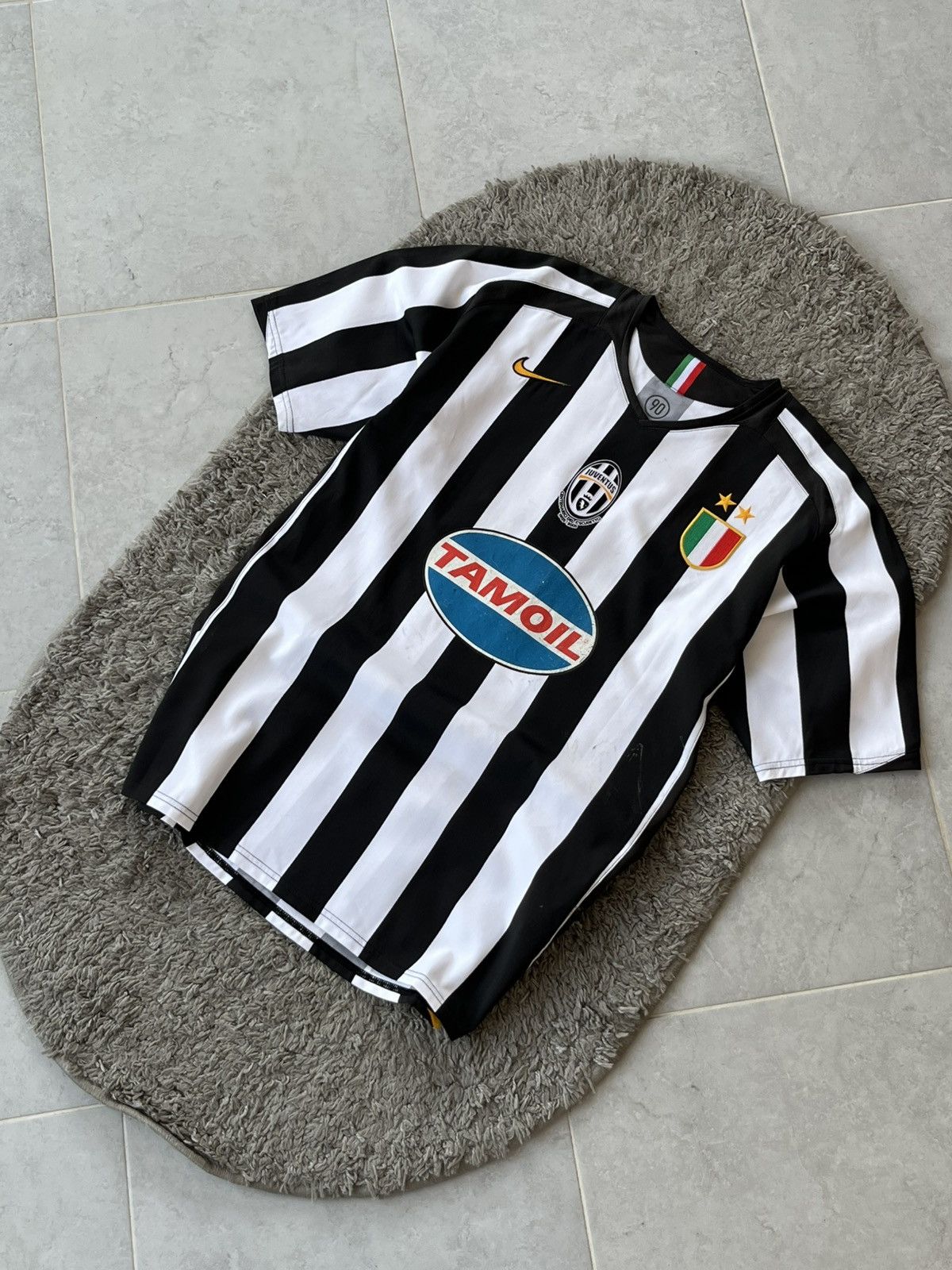 Nike Vintage Soccer Jersey Juventus 2005-2006 Veira❗️ Size US L / EU 52-54 / 3 - 2 Thumbnail